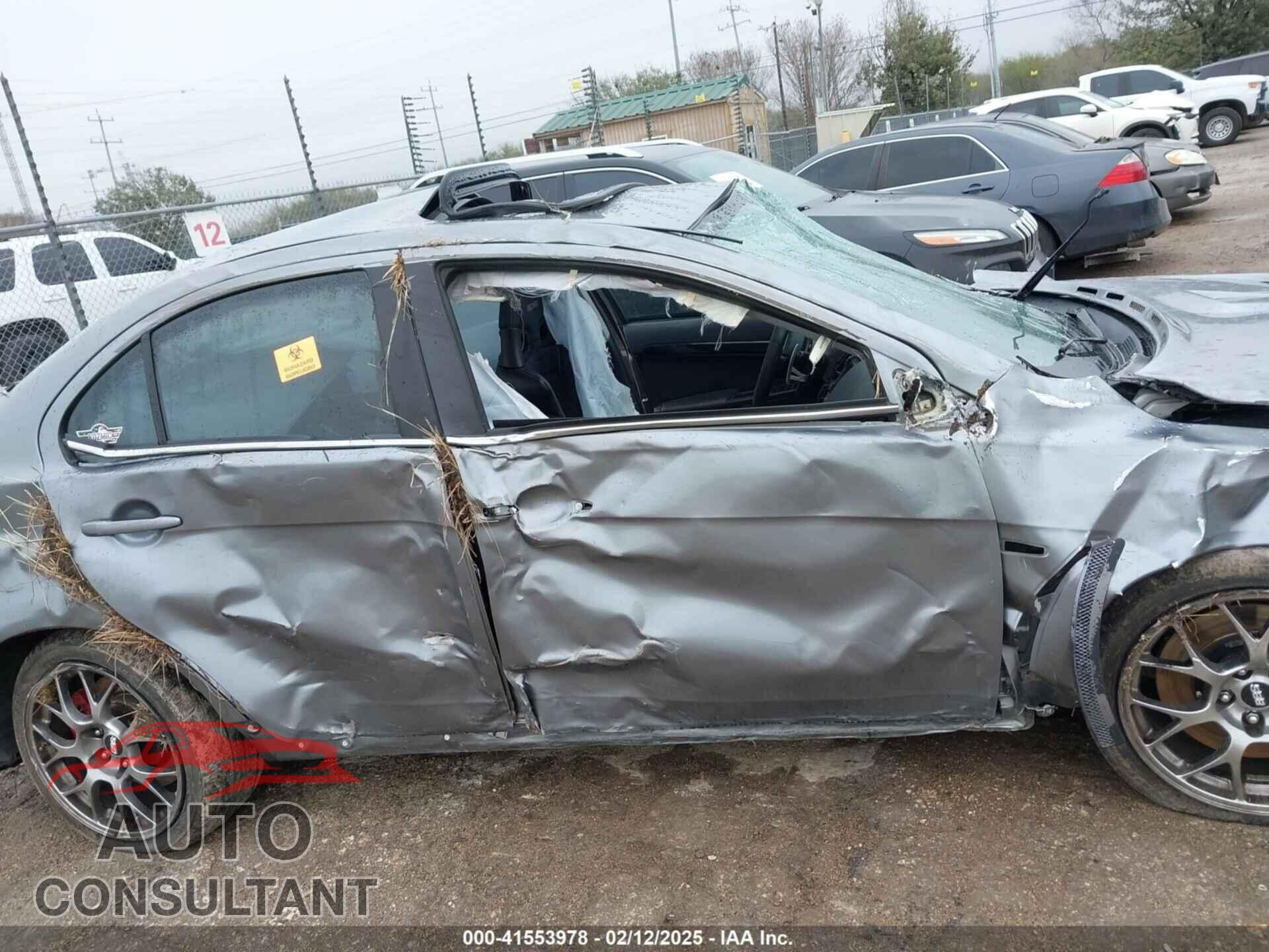 MITSUBISHI LANCER EVOLUTION 2014 - JA32W5FV7EU008165