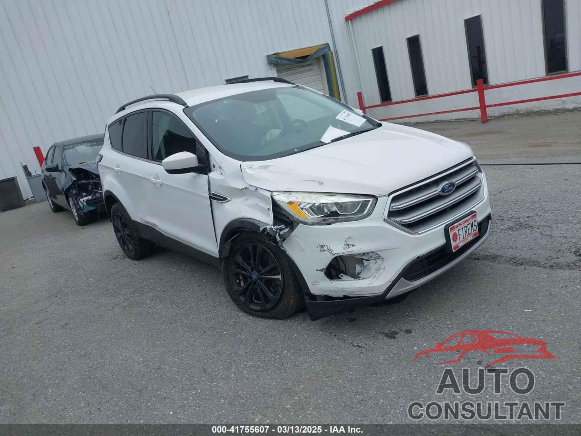 FORD ESCAPE 2017 - 1FMCU9G91HUE78938