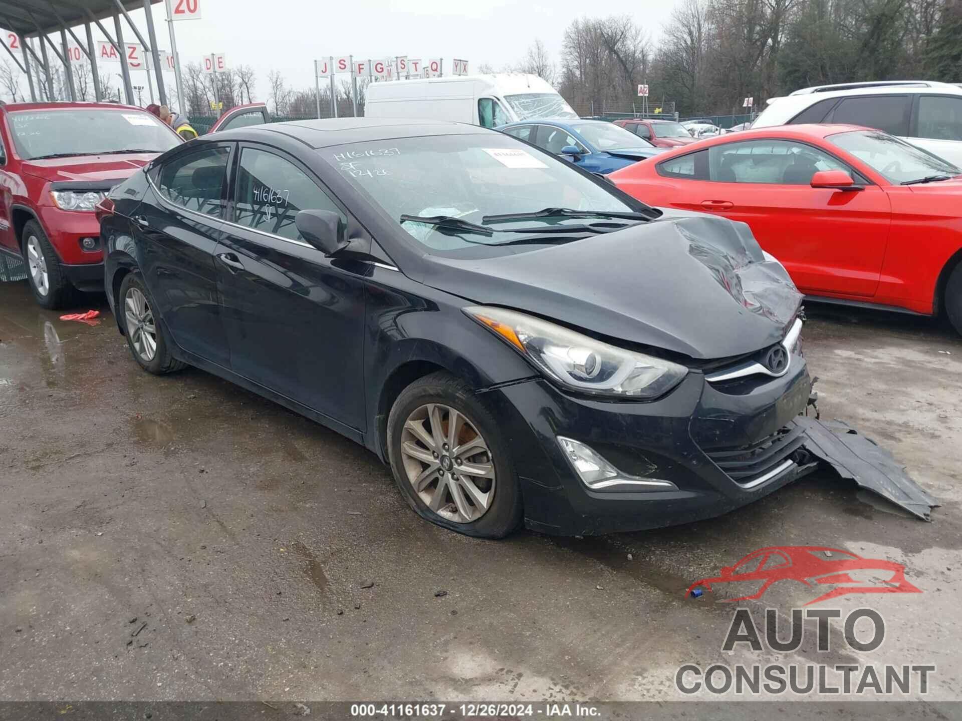 HYUNDAI ELANTRA 2015 - KMHDH4AE0FU264473