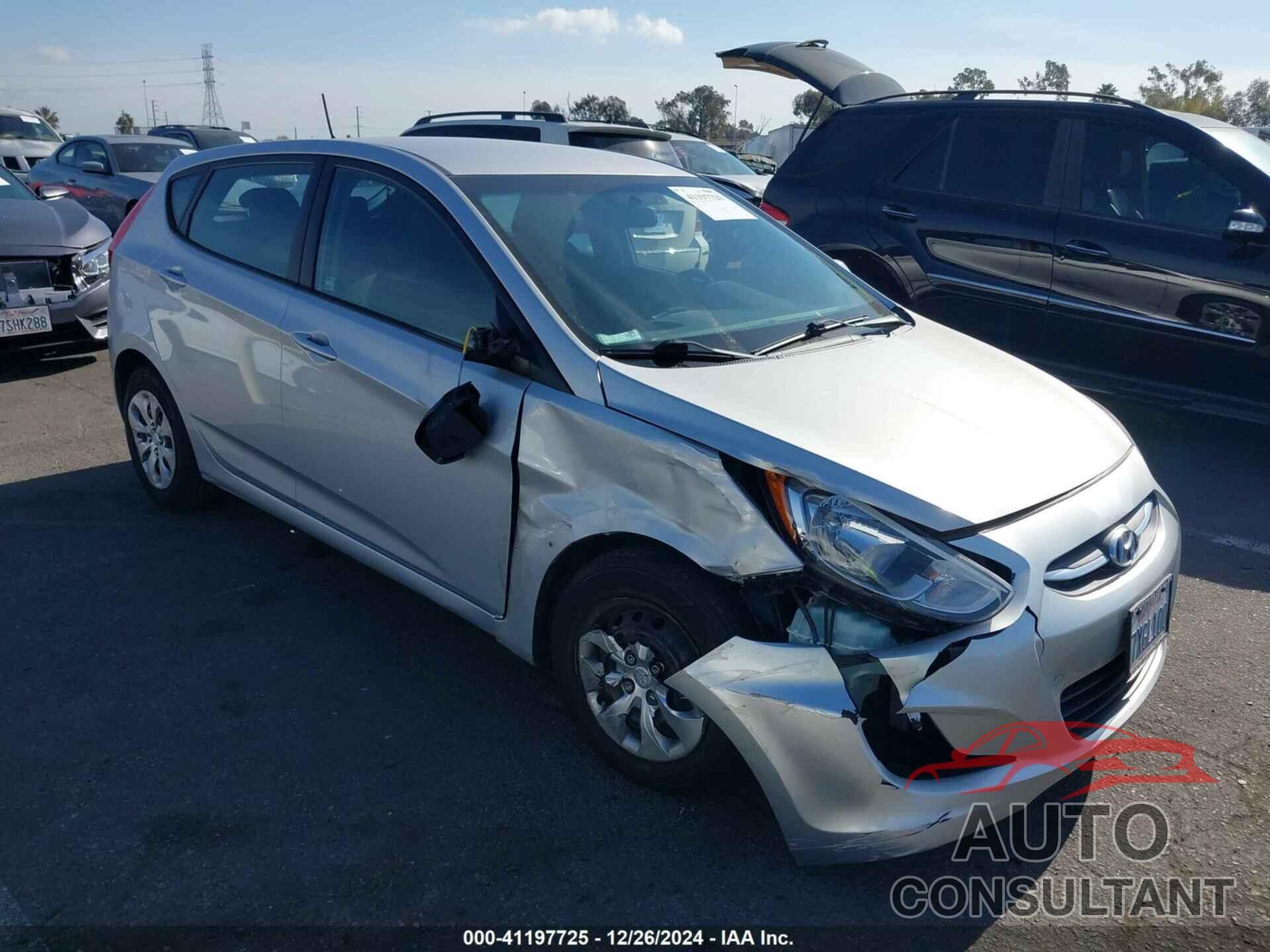 HYUNDAI ACCENT 2017 - KMHCT5AE7HU325899