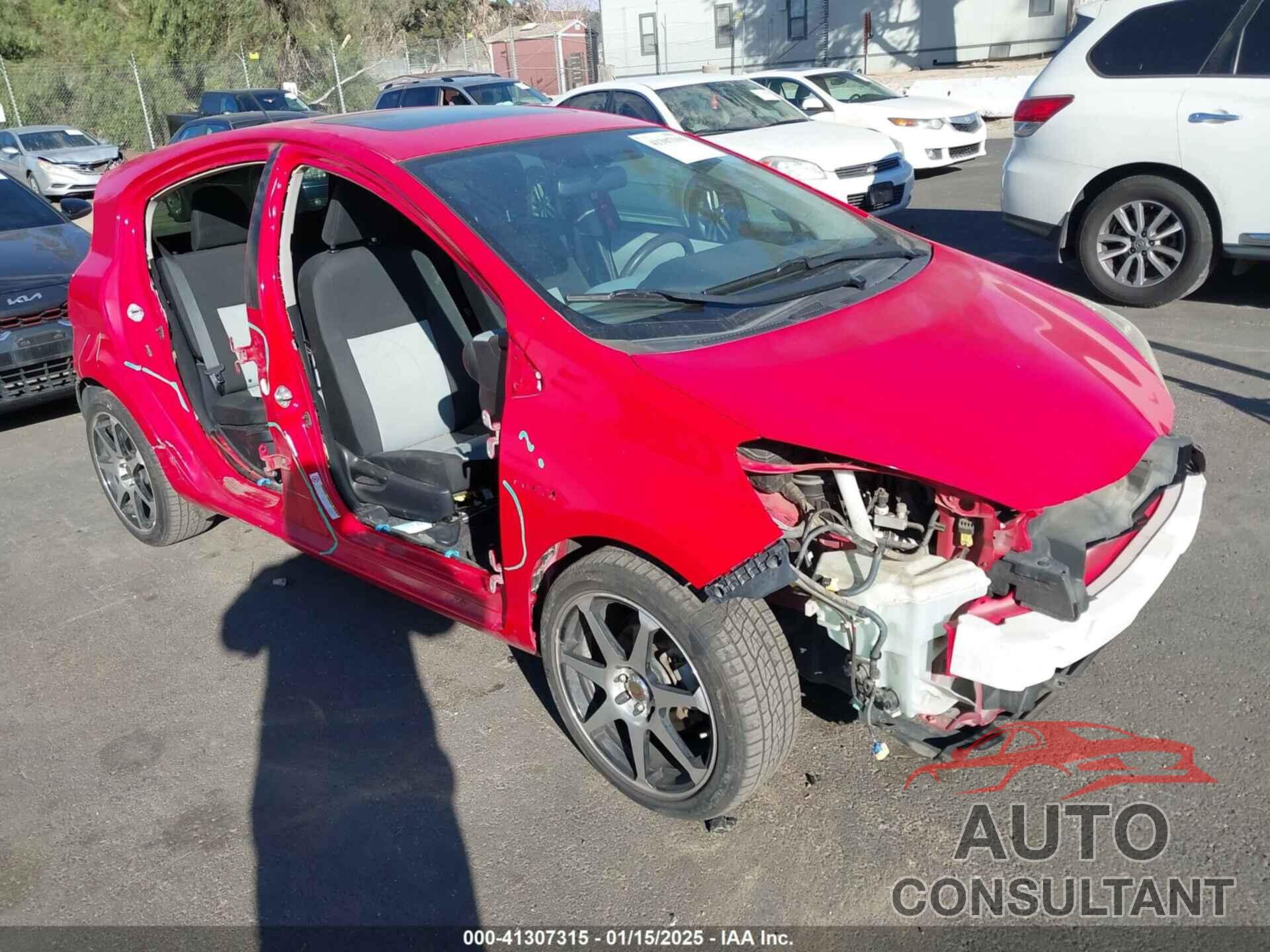 TOYOTA PRIUS C 2012 - JTDKDTB30C1004831