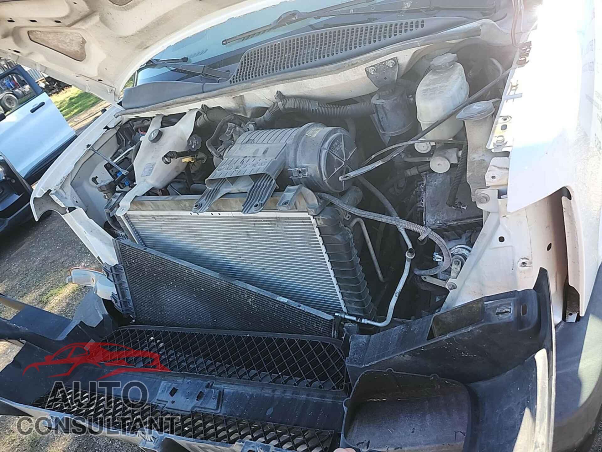 CHEVROLET EXPRESS G1500 2013 - 1GCSGAFX6D1173567