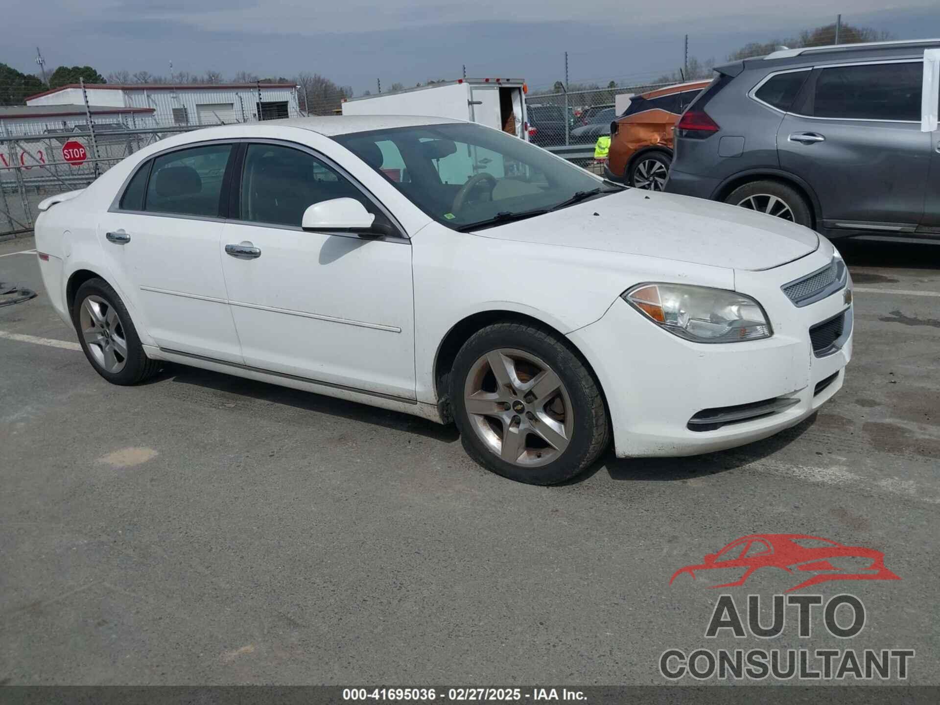 CHEVROLET MALIBU 2010 - 1G1ZC5EB2AF151032