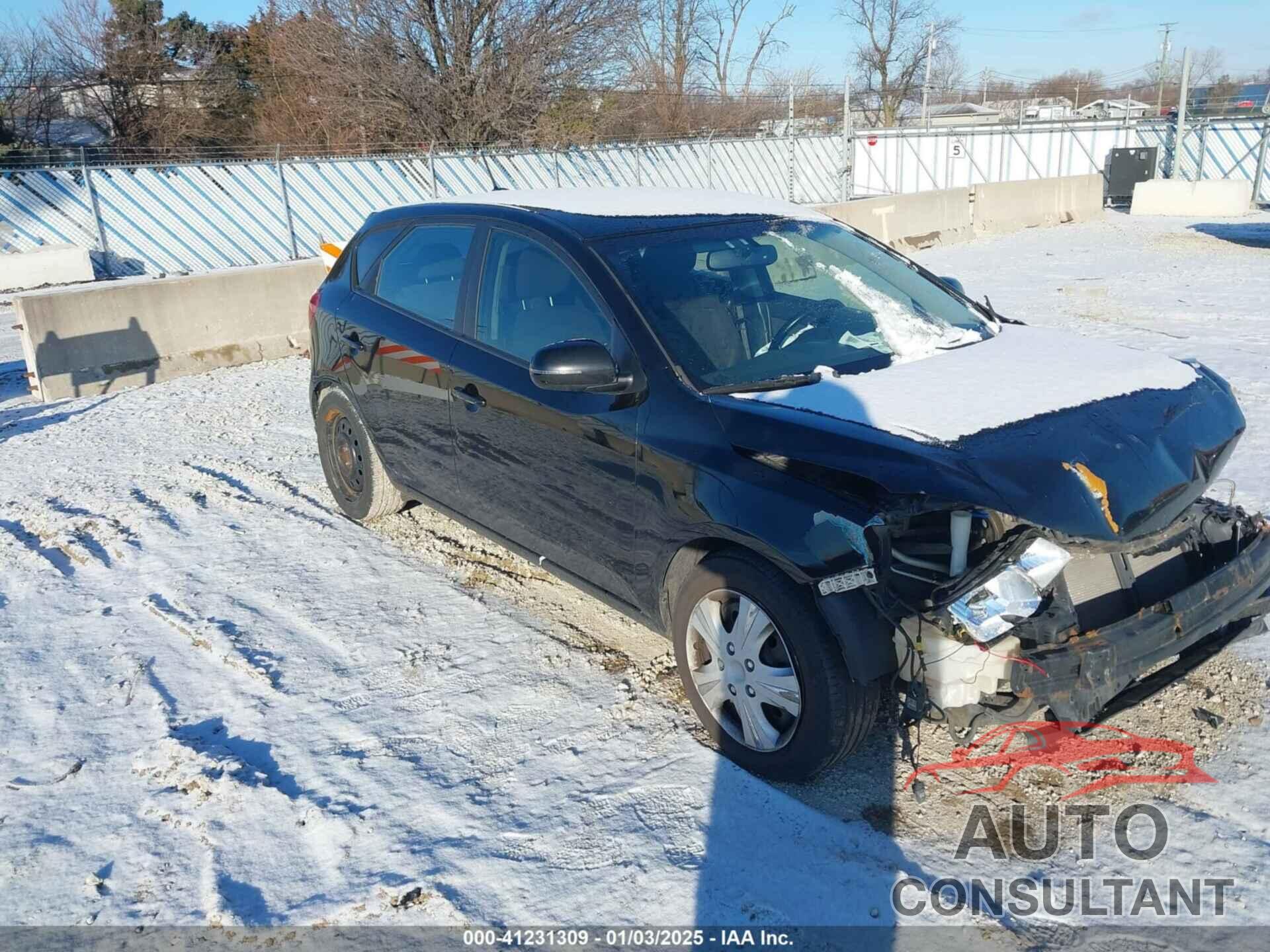 KIA FORTE 2011 - KNAFW5A34B5358574