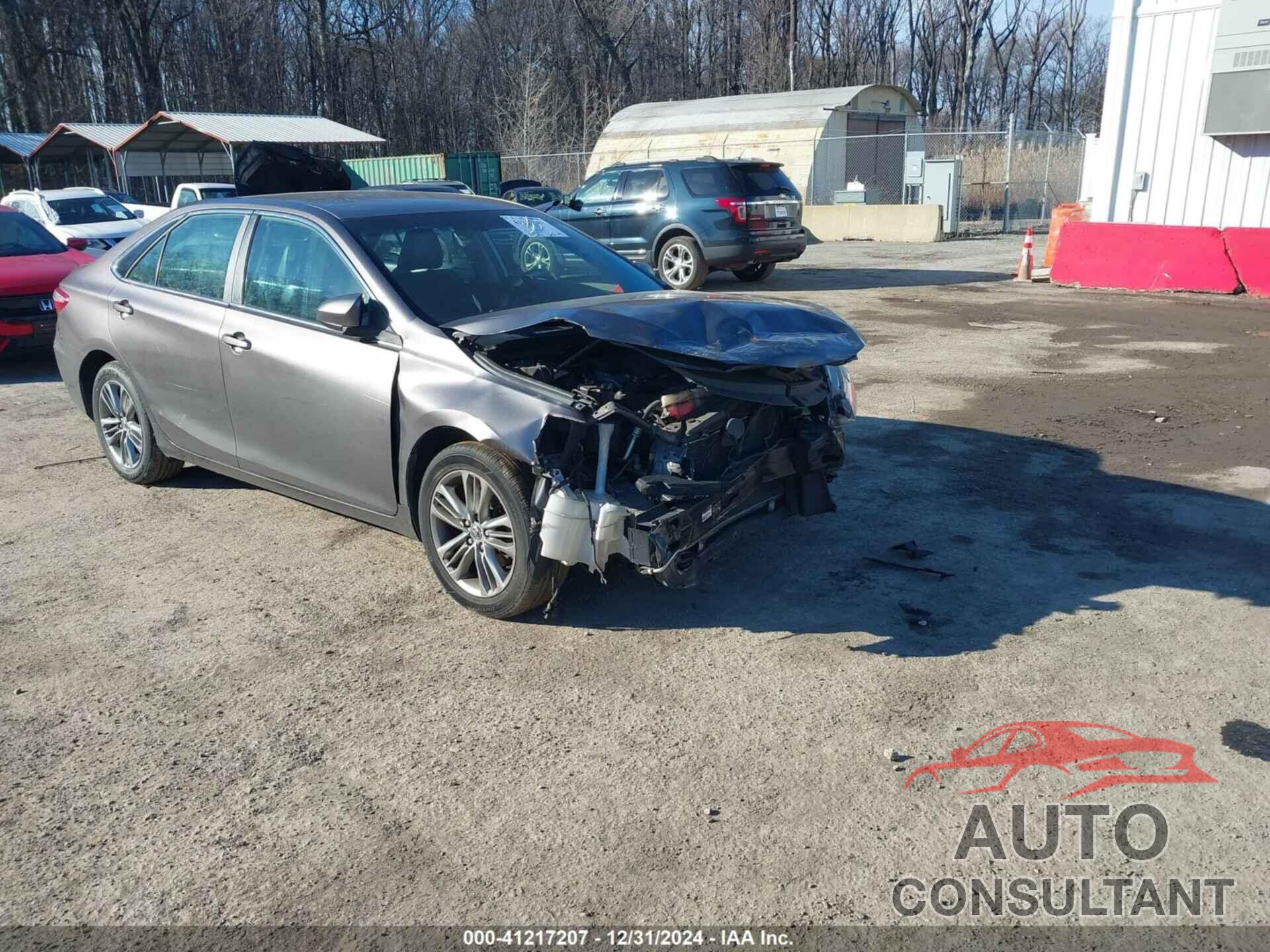 TOYOTA CAMRY 2015 - 4T1BF1FK5FU064697