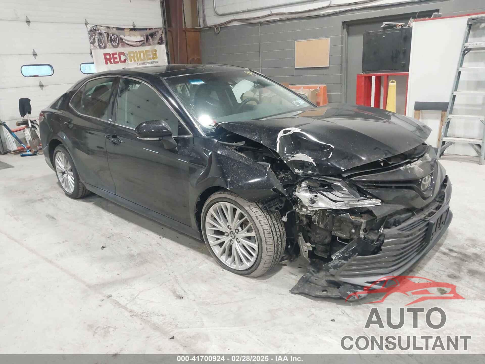 TOYOTA CAMRY 2018 - 4T1BZ1HK9JU011479