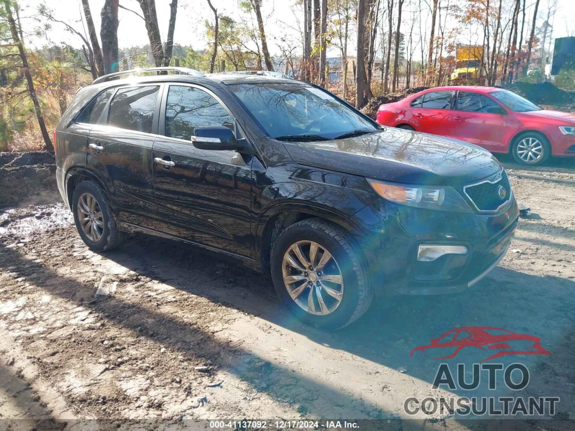 KIA SORENTO 2013 - 5XYKW4A29DG400265