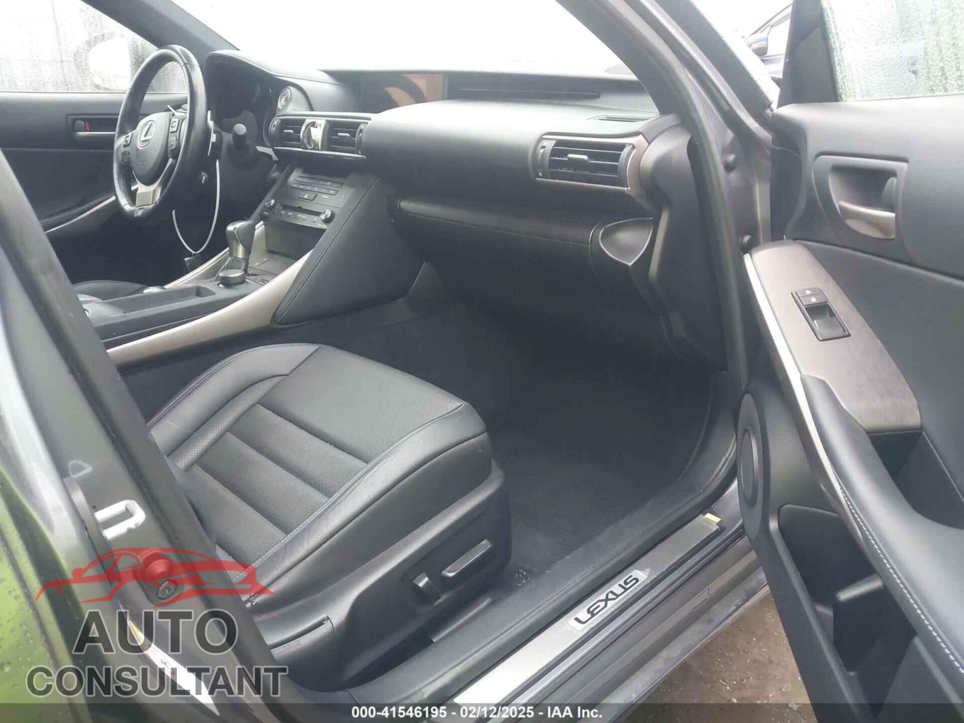 LEXUS IS 300 2019 - JTHBA1D23K5086447
