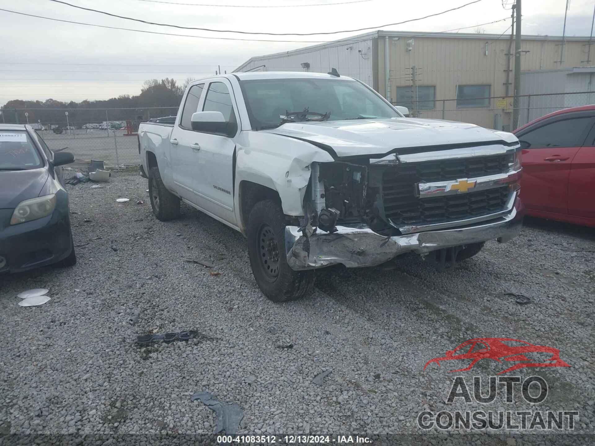 CHEVROLET SILVERADO 1500 2018 - 1GCRCREC3JZ178844