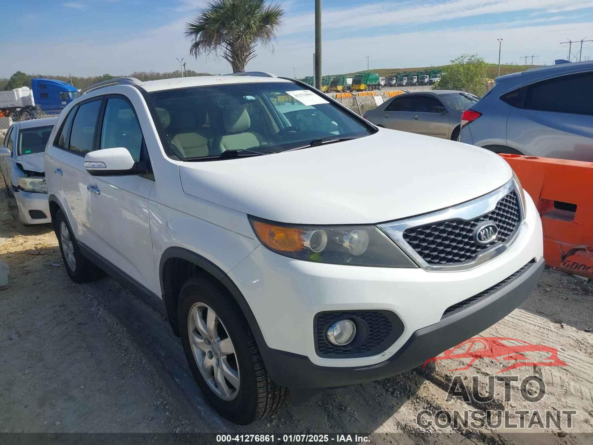 KIA SORENTO 2013 - 5XYKT3A67DG412873