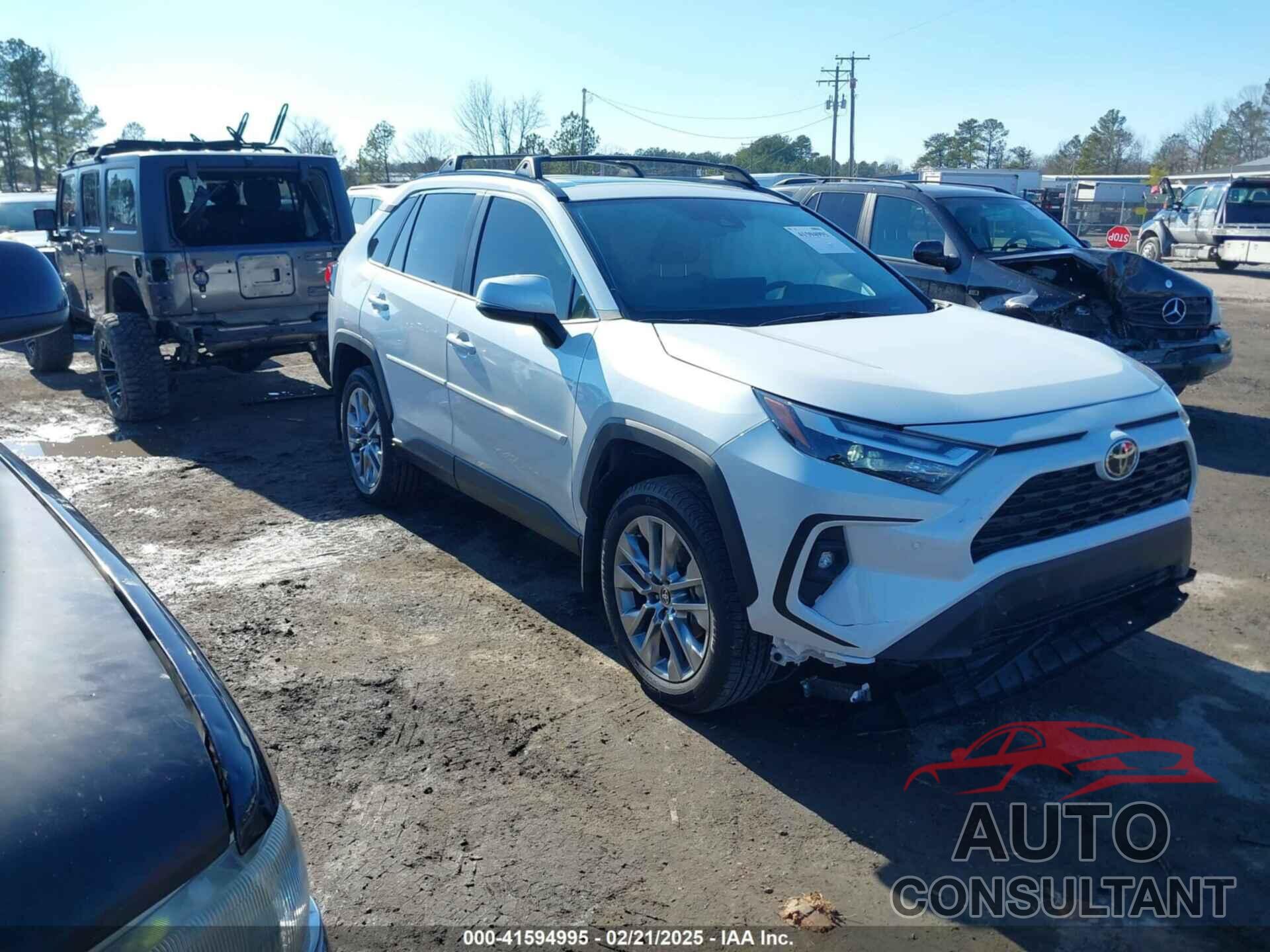 TOYOTA RAV4 2024 - 2T3A1RFV5RW430320