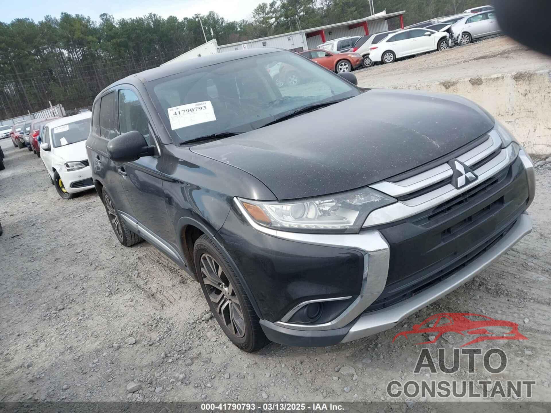 MITSUBISHI OUTLANDER 2017 - JA4AD2A34HZ012313