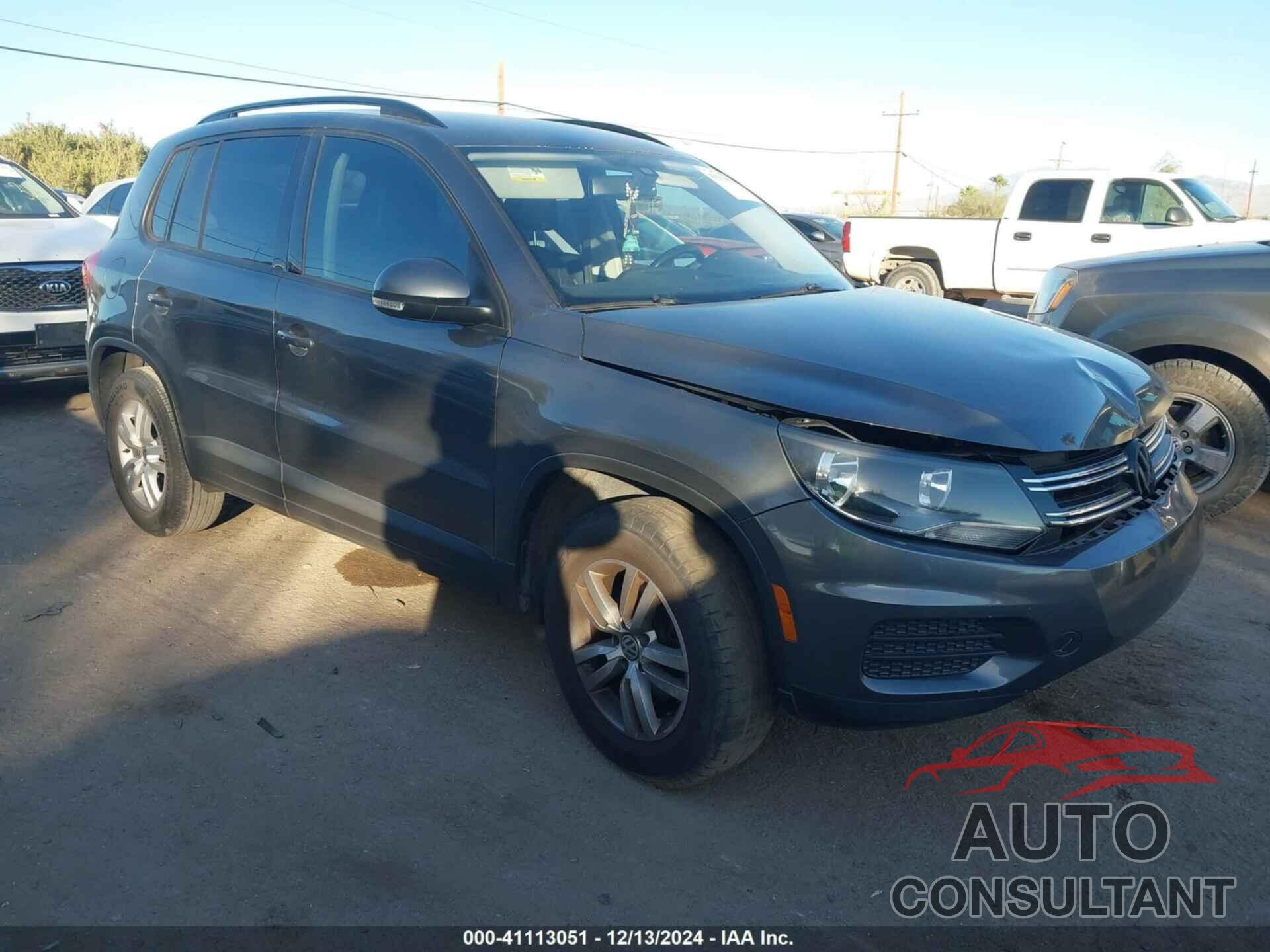 VOLKSWAGEN TIGUAN 2016 - WVGAV7AX3GW591678