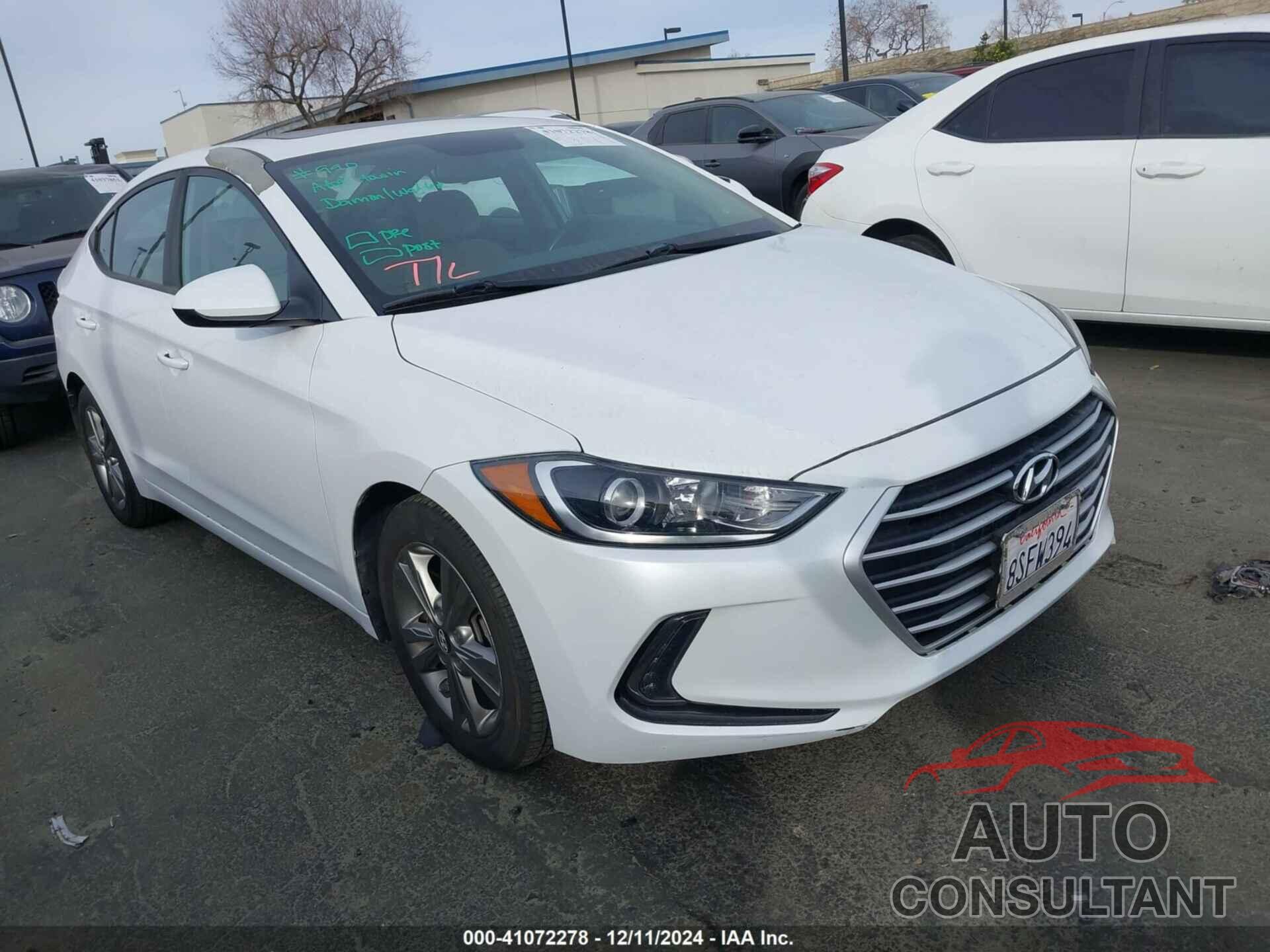 HYUNDAI ELANTRA 2017 - 5NPD84LFXHH158040