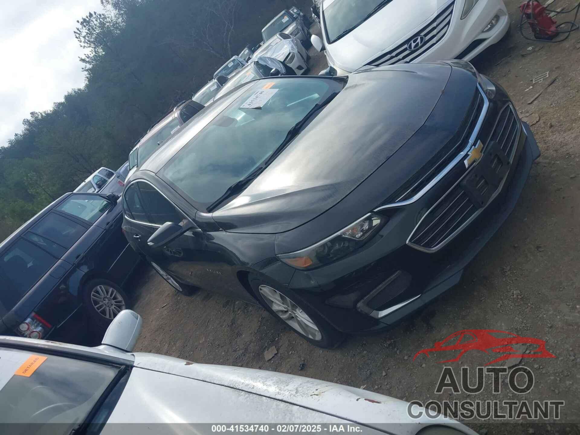 CHEVROLET MALIBU 2016 - 1G1ZE5ST1GF318139