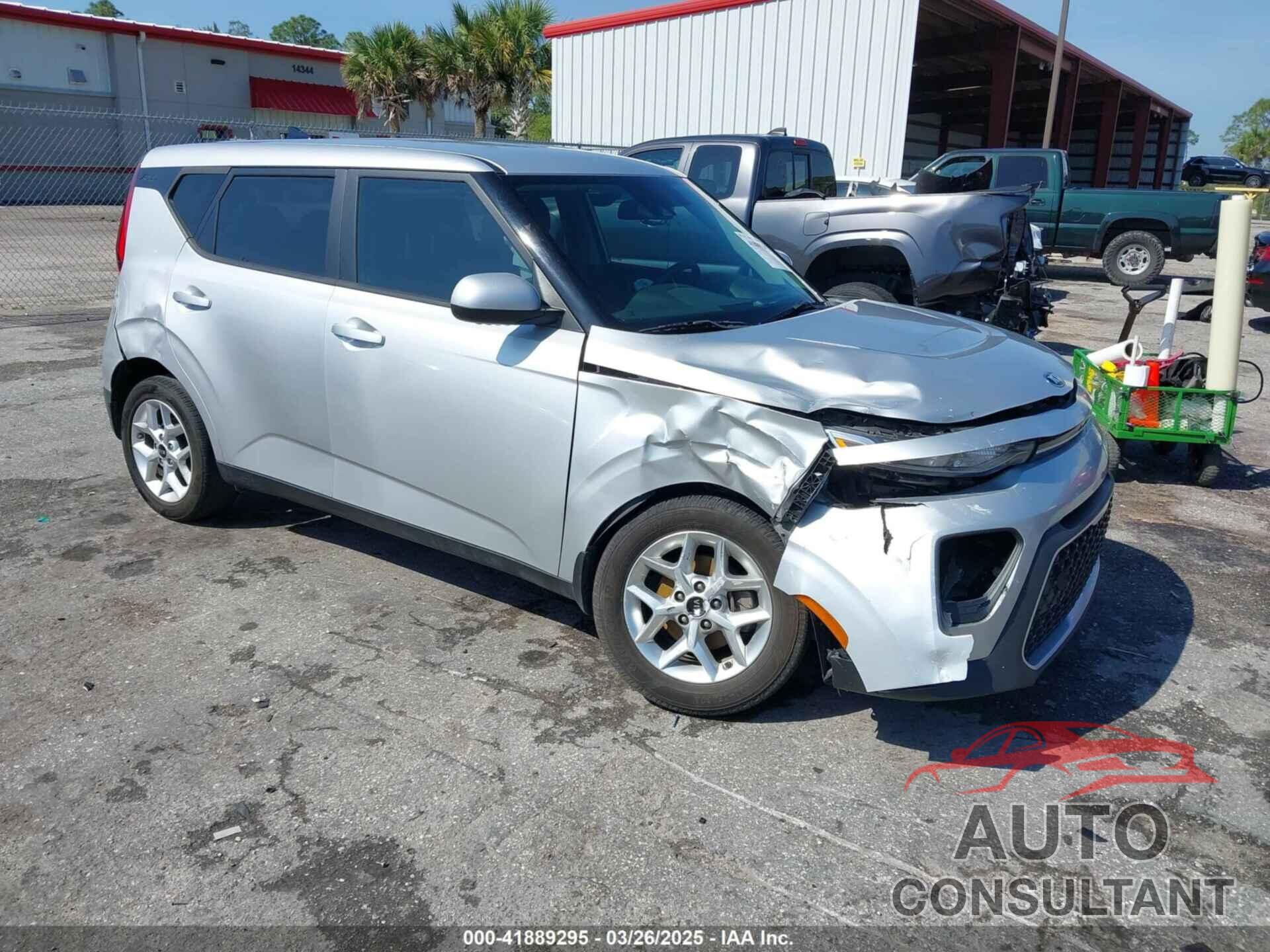 KIA SOUL 2021 - KNDJ23AU5M7770614