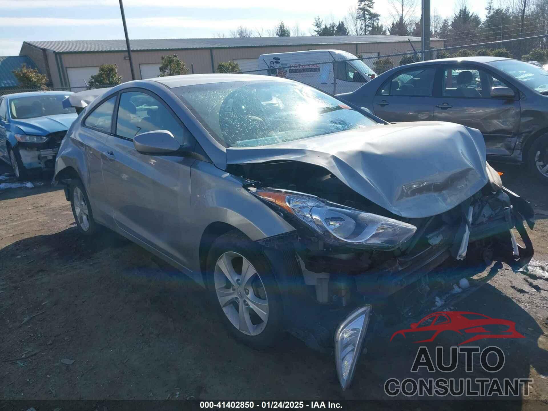 HYUNDAI ELANTRA 2013 - KMHDH6AE9DU004033