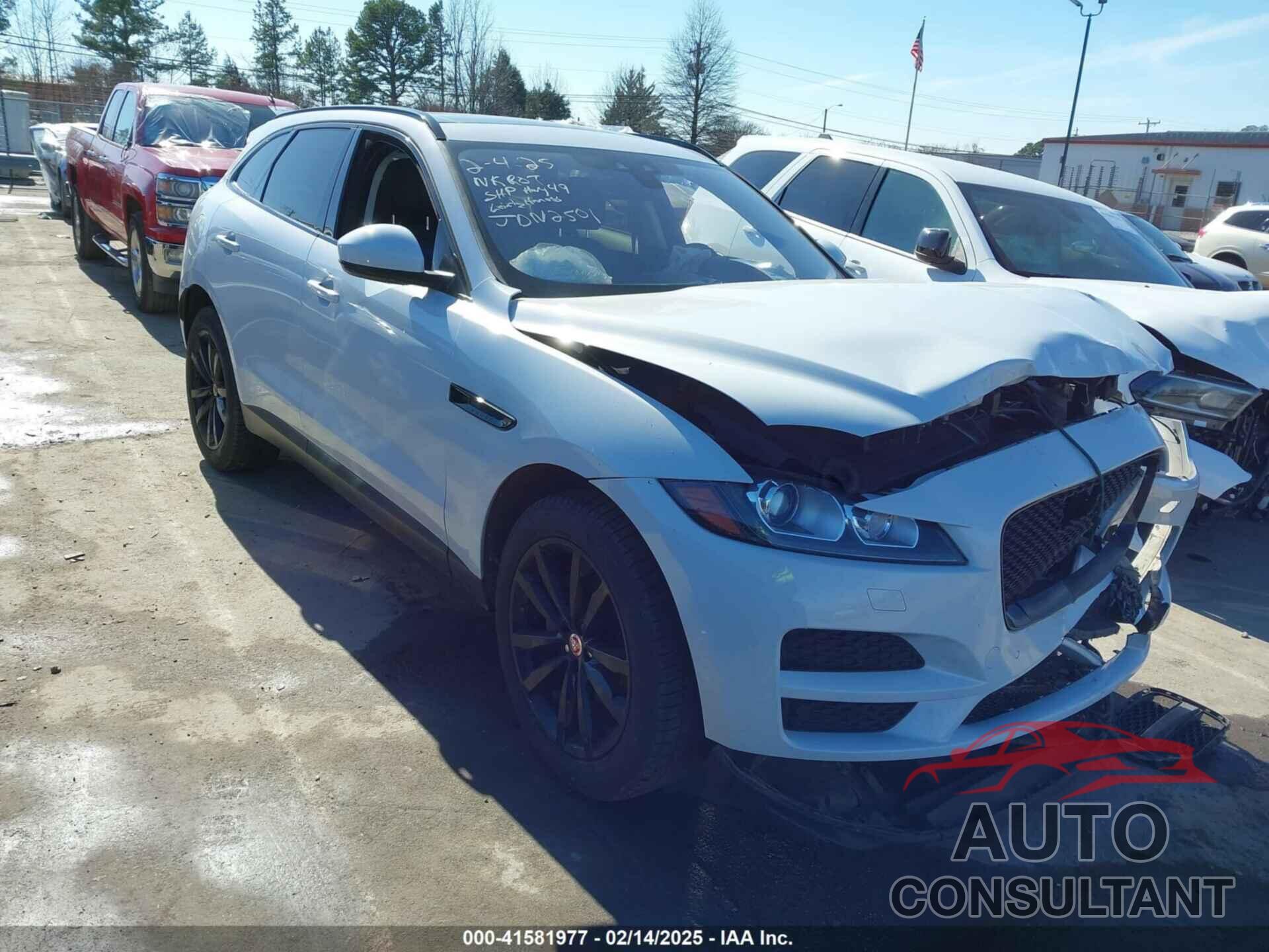 JAGUAR F-PACE 2019 - SADCK2FN7KA394765