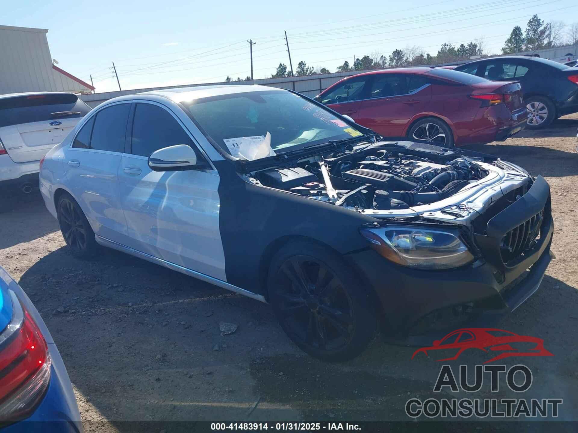 MERCEDES-BENZ C 300 2018 - 55SWF4JB1JU247111