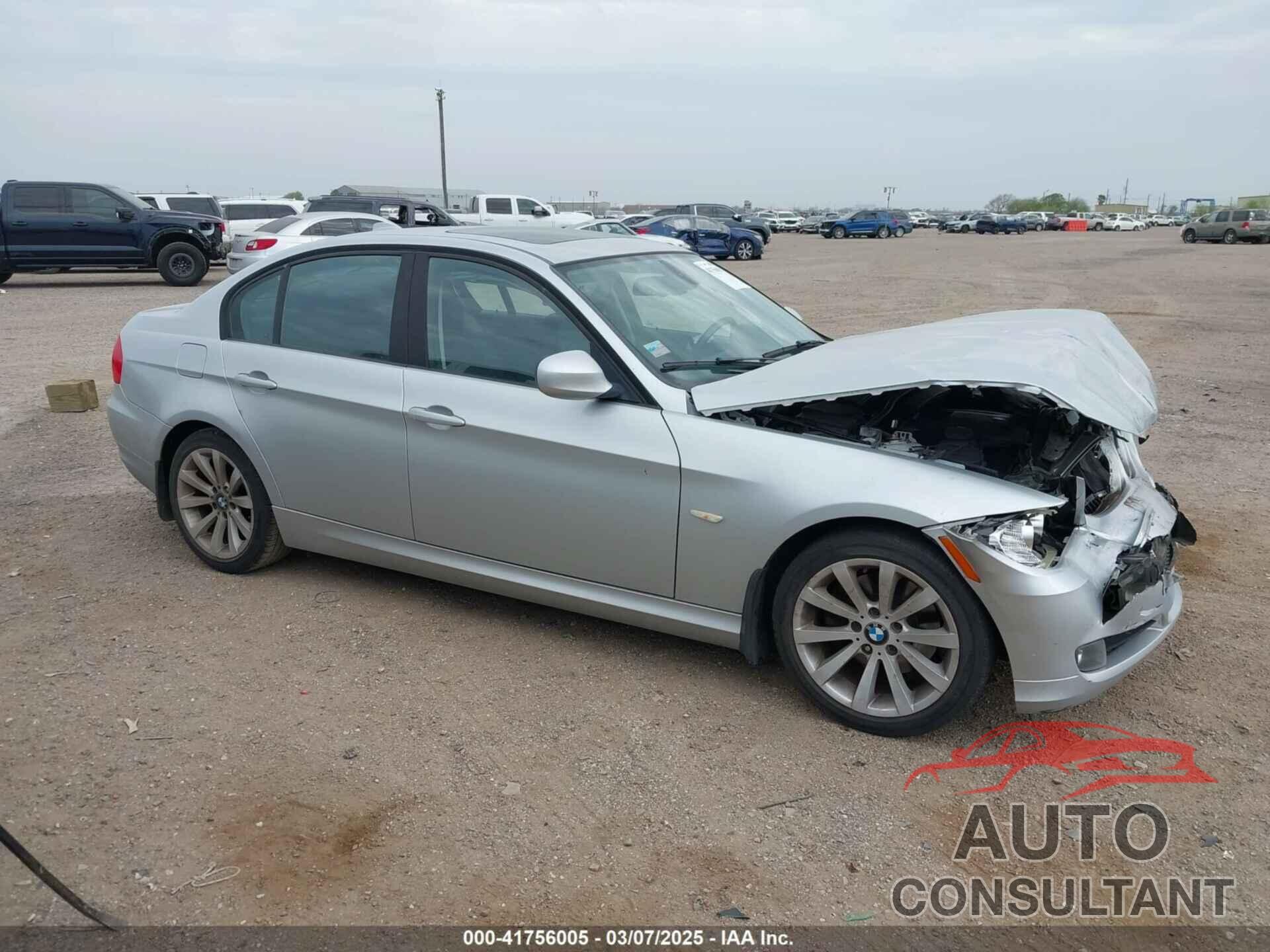 BMW 328I 2011 - WBAPH7C50BE682372