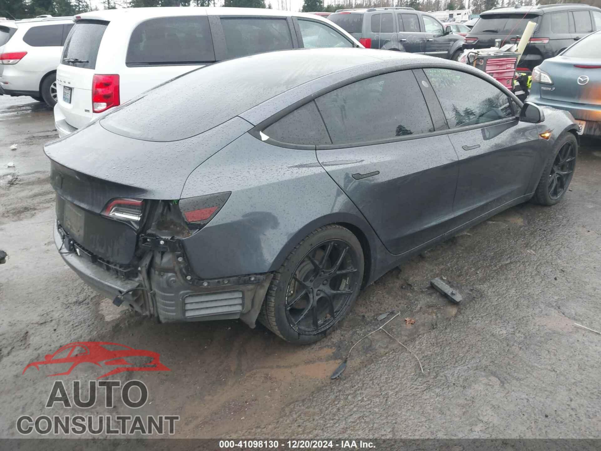 TESLA MODEL 3 2018 - 5YJ3E1EAXJF012021