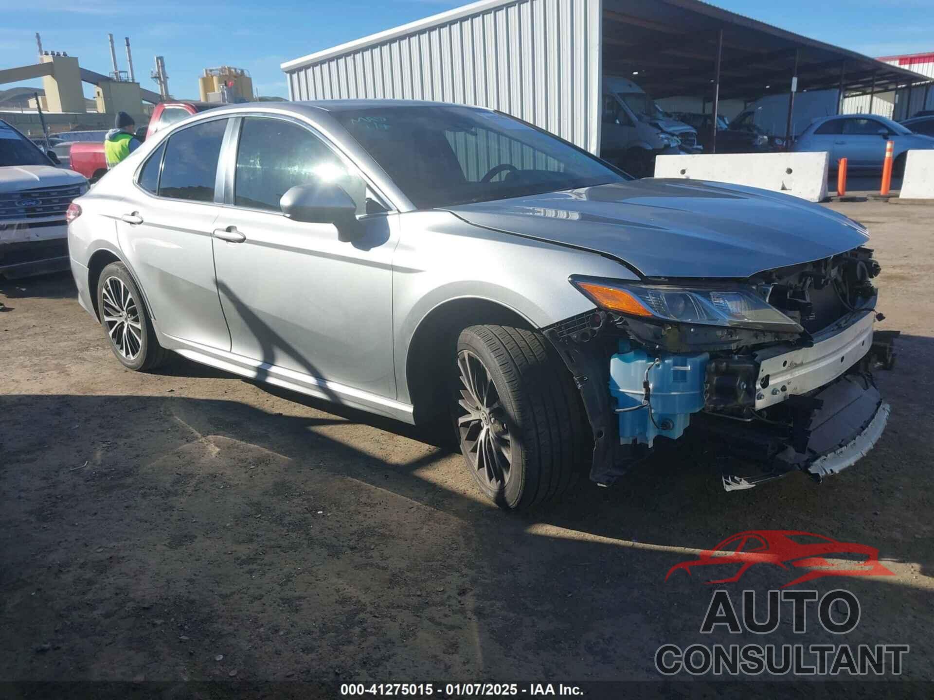 TOYOTA CAMRY 2018 - JTNB11HK1J3026765