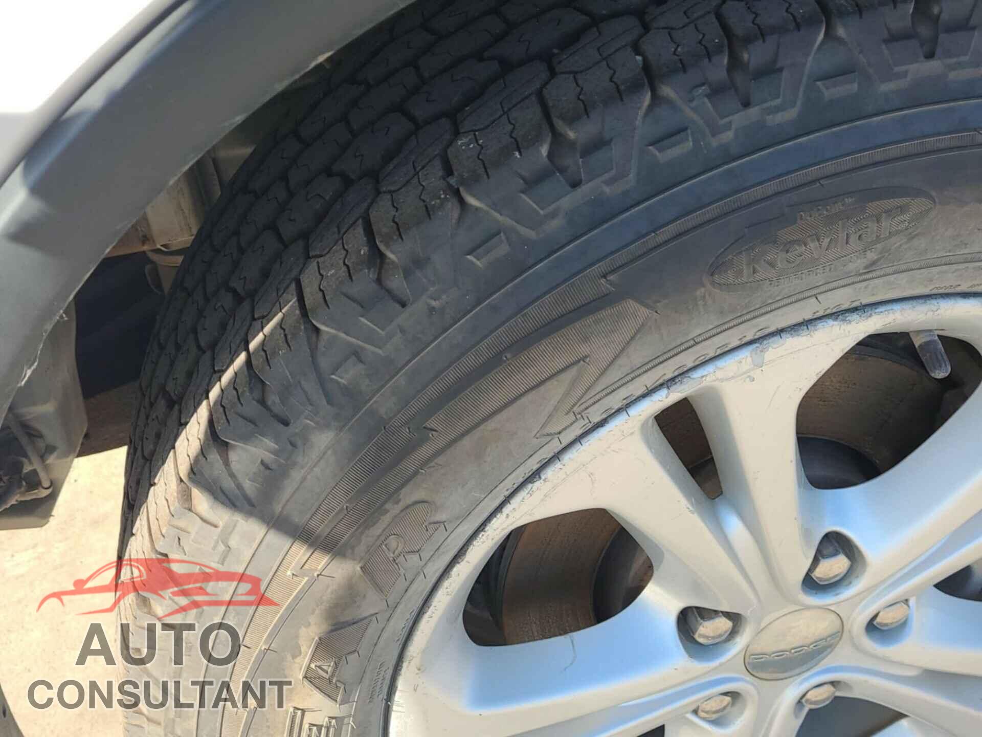 DODGE DURANGO 2013 - 1C4RDJAG5DC671696