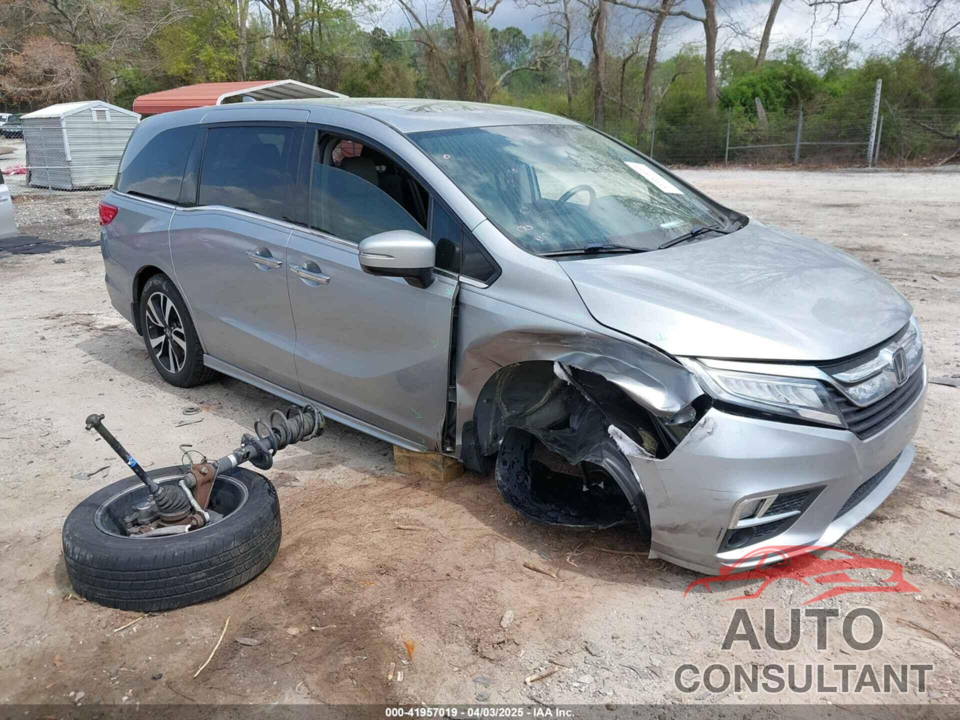 HONDA ODYSSEY 2018 - 5FNRL6H97JB025887