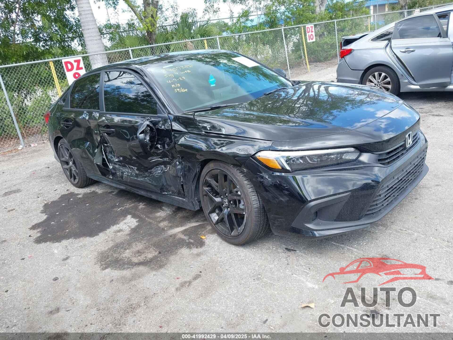 HONDA CIVIC 2024 - 2HGFE2F52RH592473