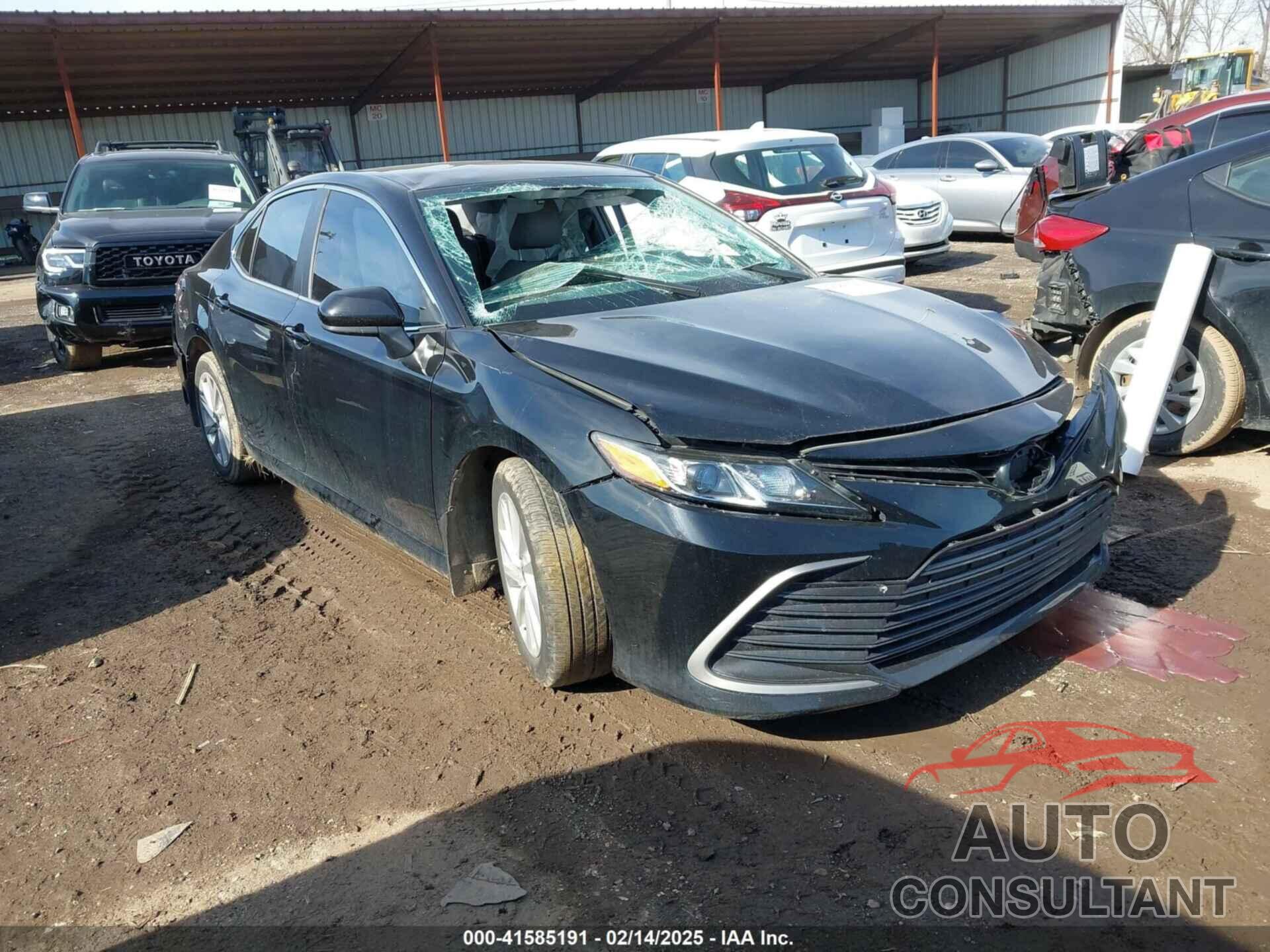 TOYOTA CAMRY 2022 - 4T1C11AK1NU023797