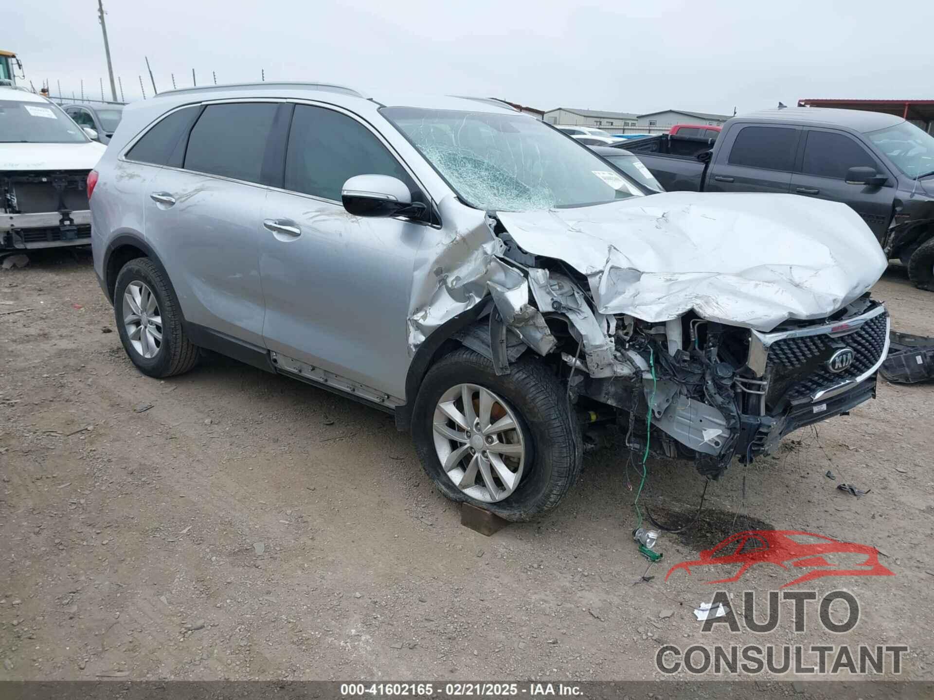 KIA SORENTO 2018 - 5XYPG4A35JG378093