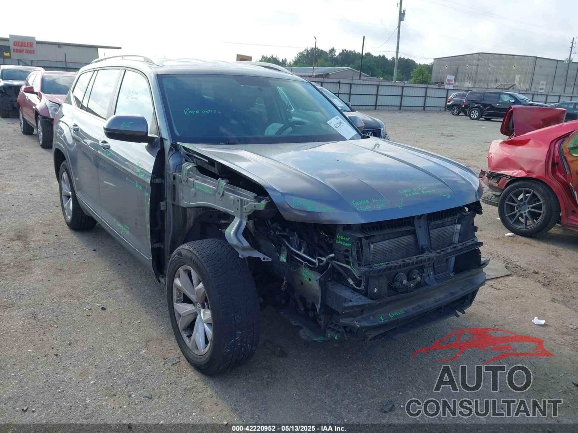 VOLKSWAGEN ATLAS 2018 - 1V2AR2CA3JC515468