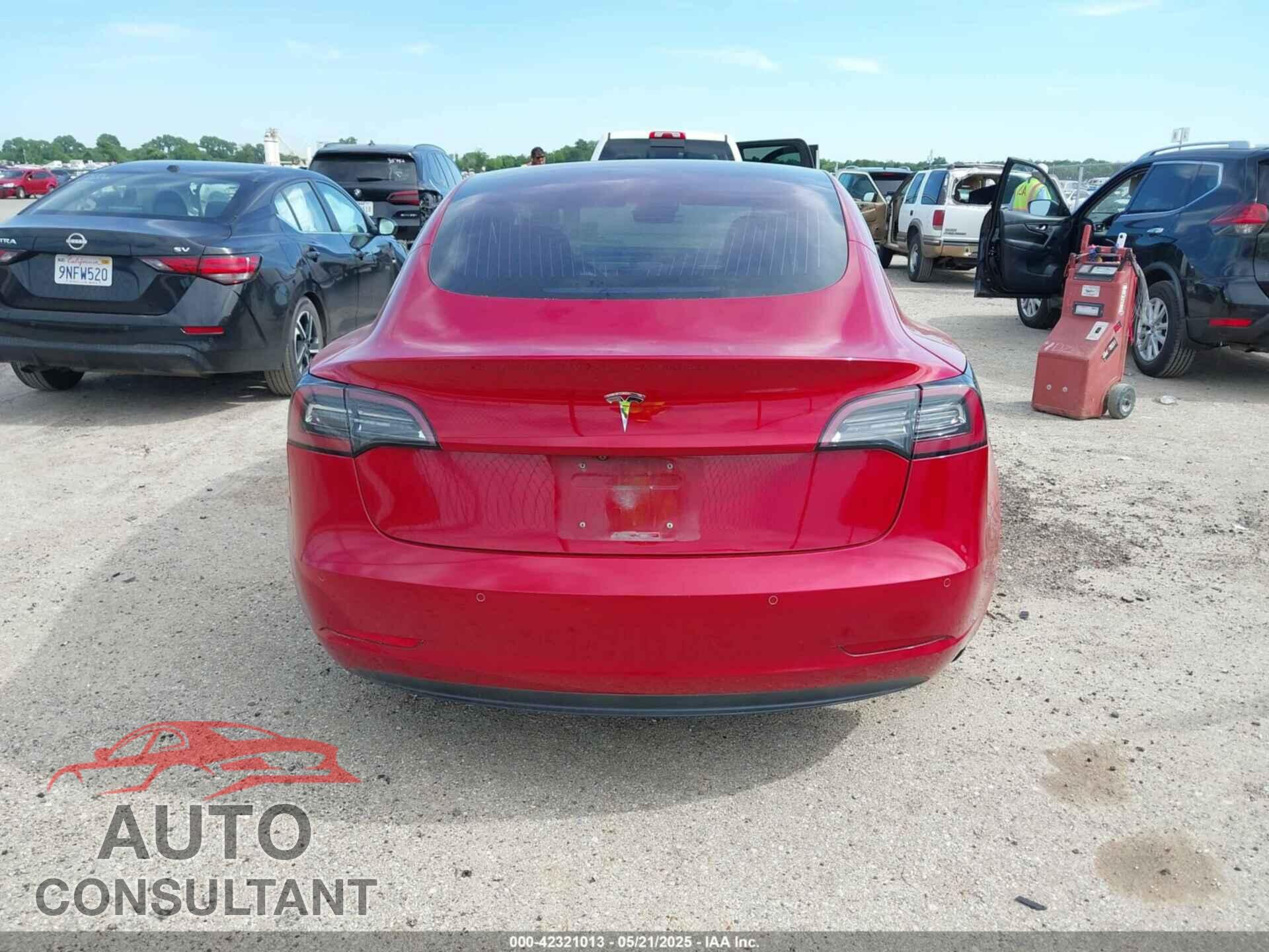 TESLA MODEL 3 2018 - 5YJ3E1EA2JF024664