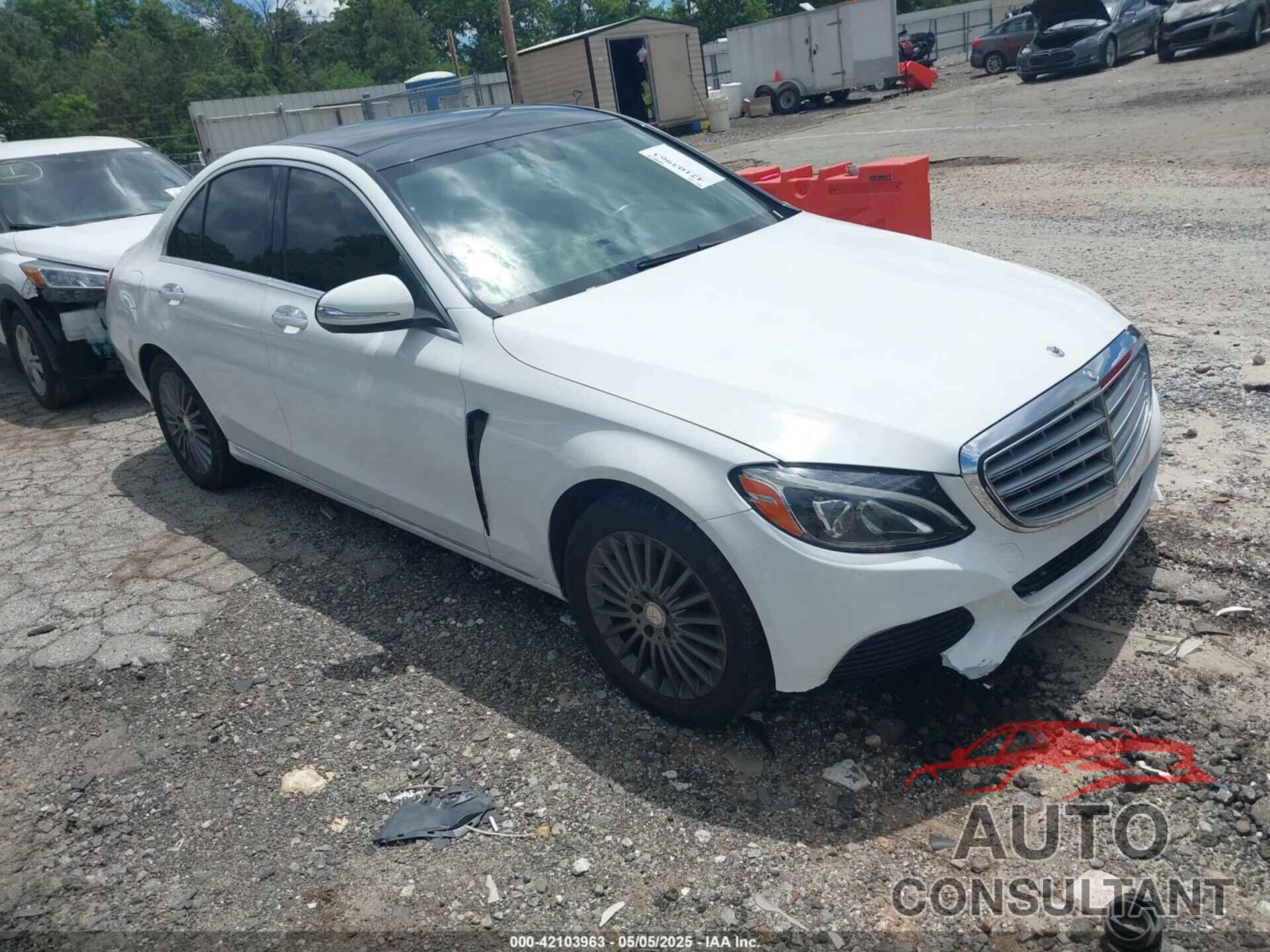 MERCEDES-BENZ C 300 2015 - 55SWF4KB0FU036598