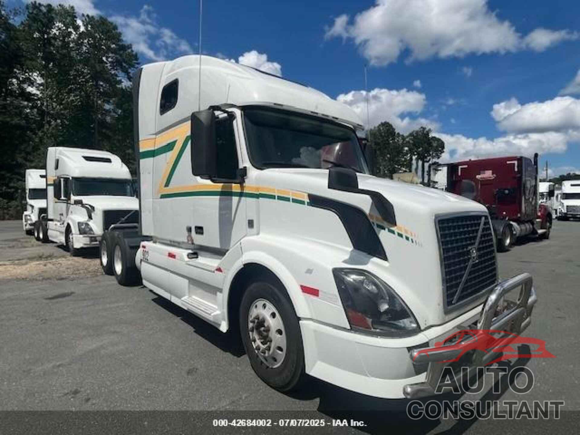 VOLVO VN 2014 - 4V4NC9EH7EN177434