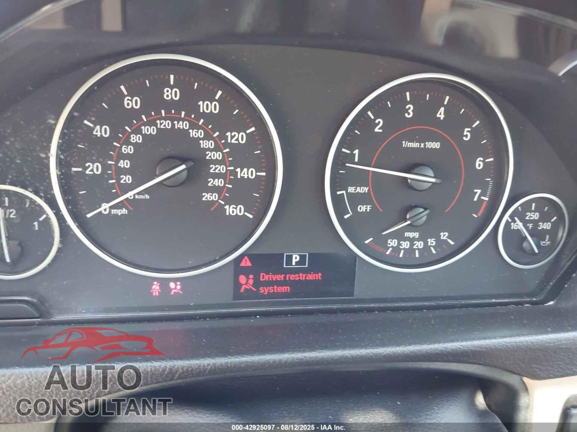 BMW 328I 2016 - WBA8E9G52GNU28706