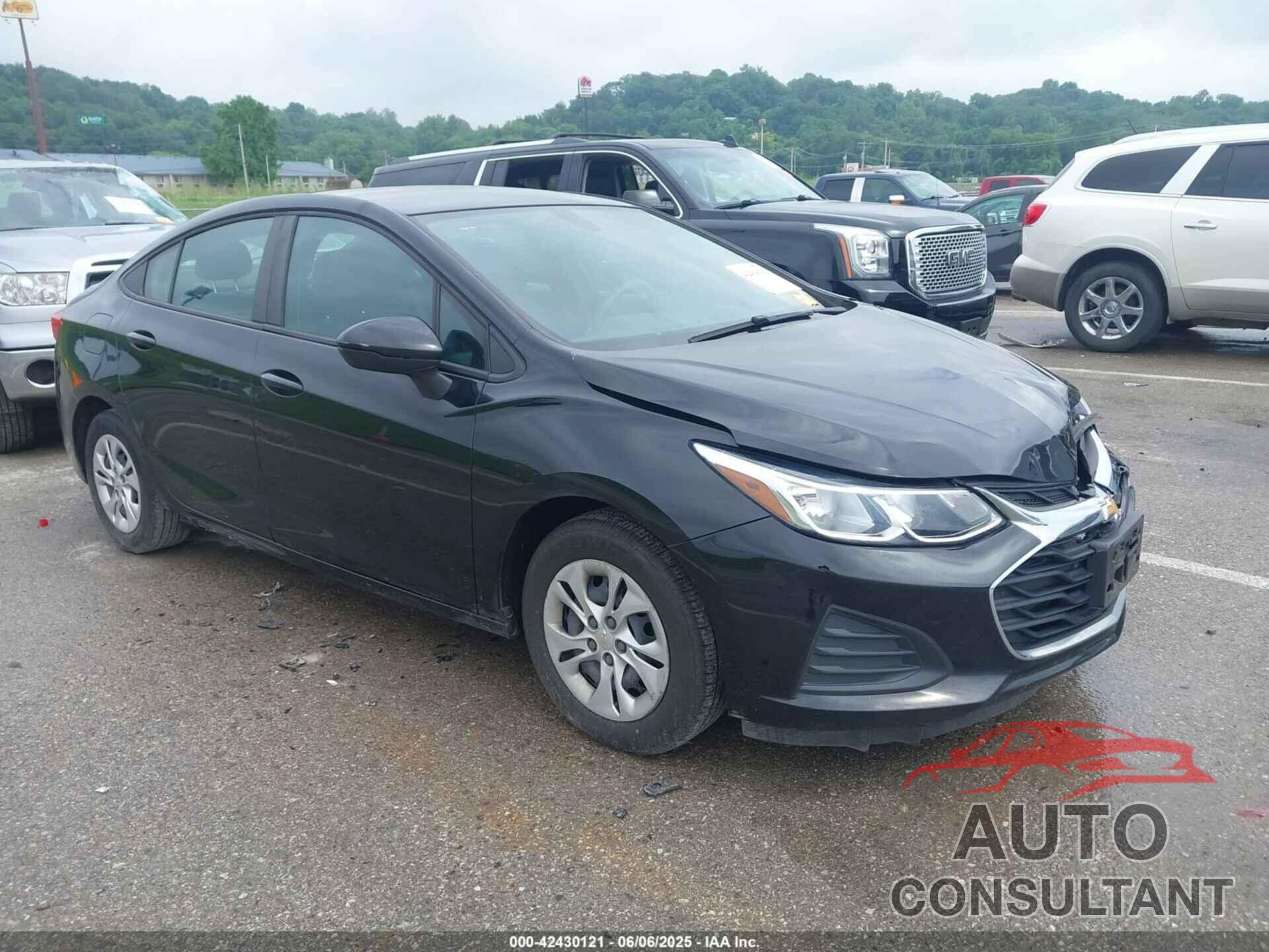 CHEVROLET CRUZE 2019 - 1G1BC5SM1K7141238