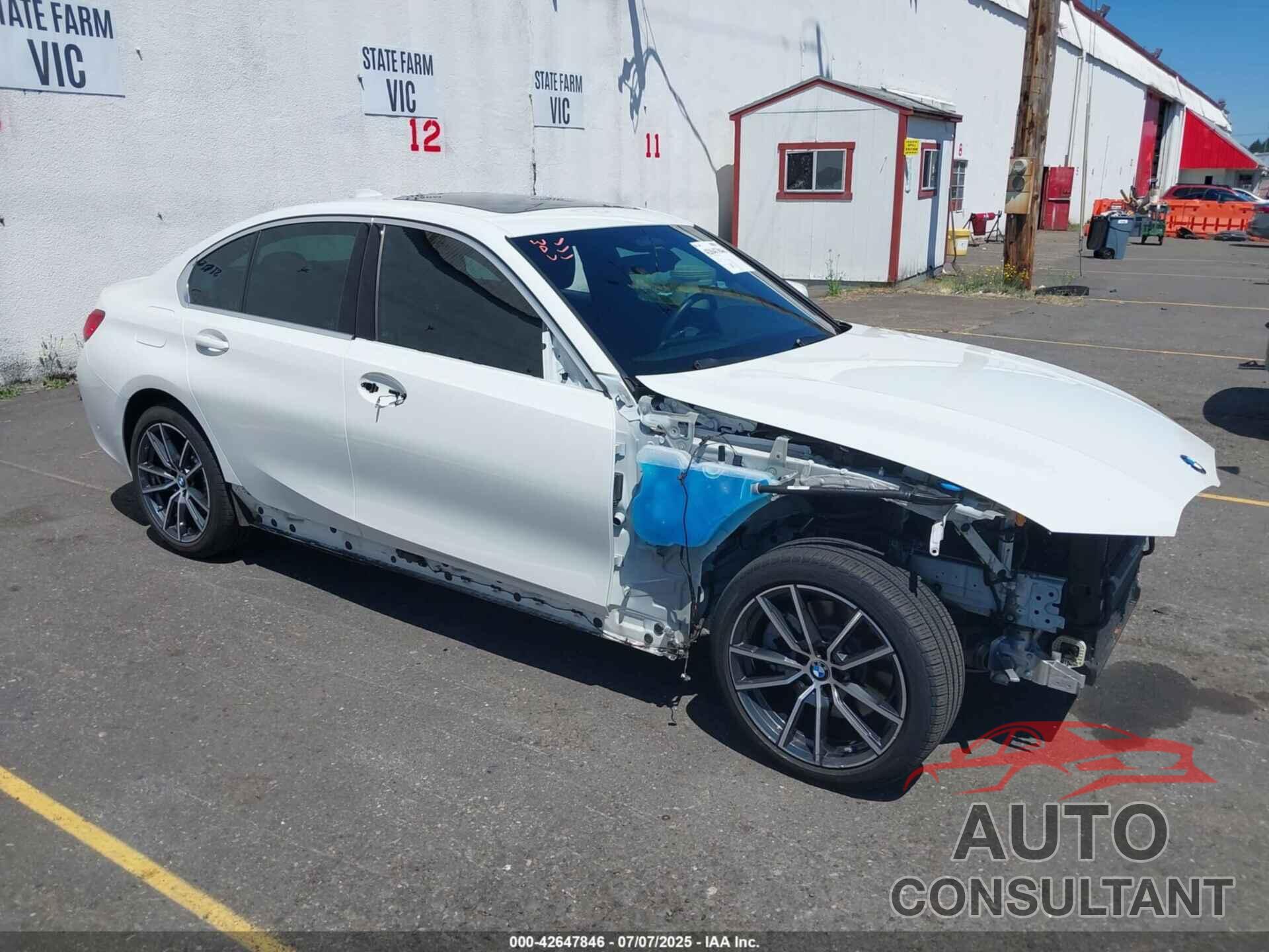 BMW 330I 2019 - WBA5R7C57KAJ82186