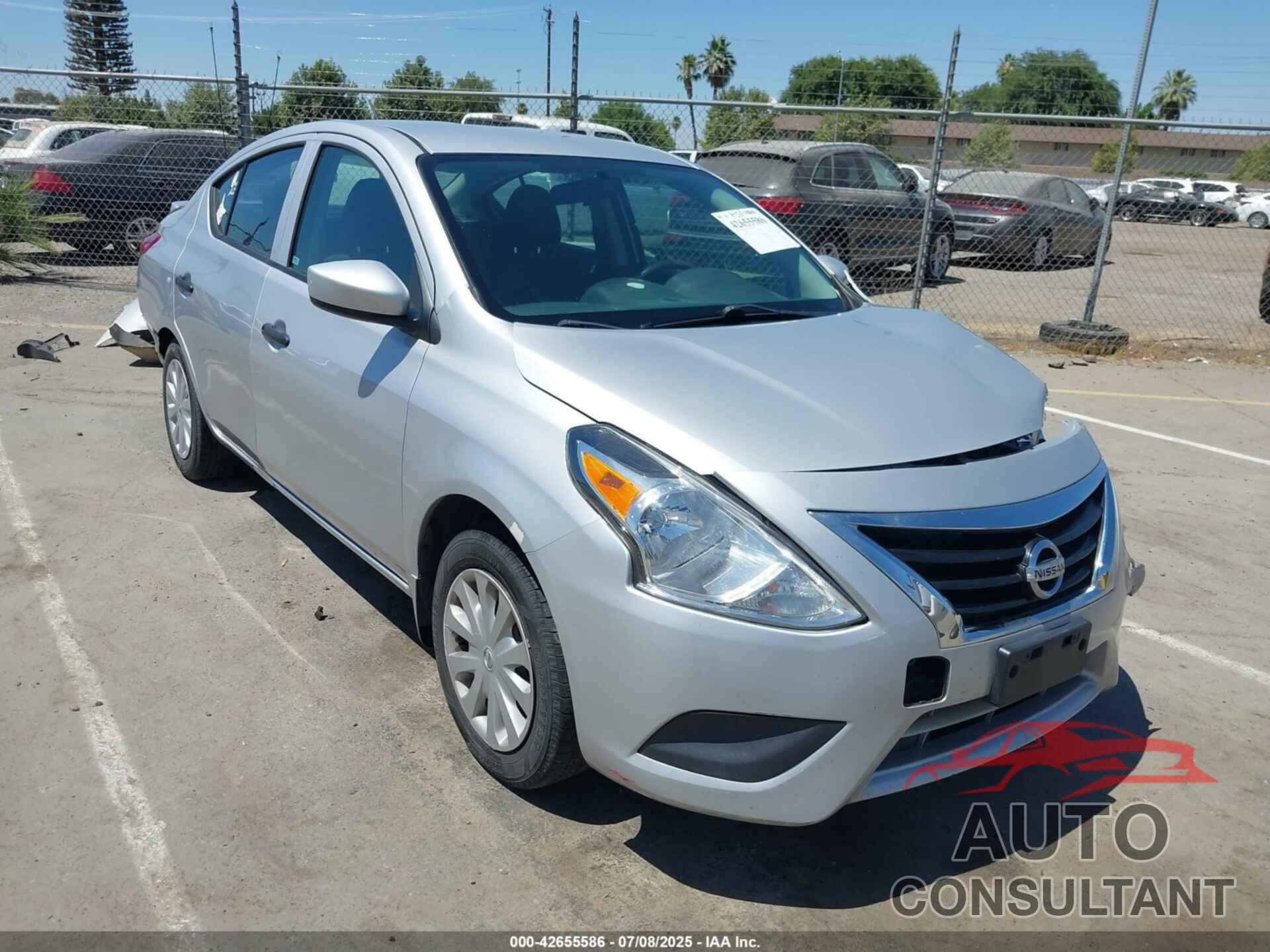 NISSAN VERSA 2019 - 3N1CN7AP2KL807440