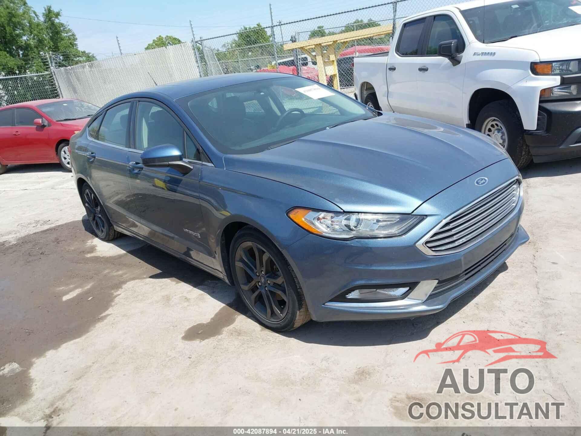 FORD FUSION HYBRID 2018 - 3FA6P0LU9JR137983