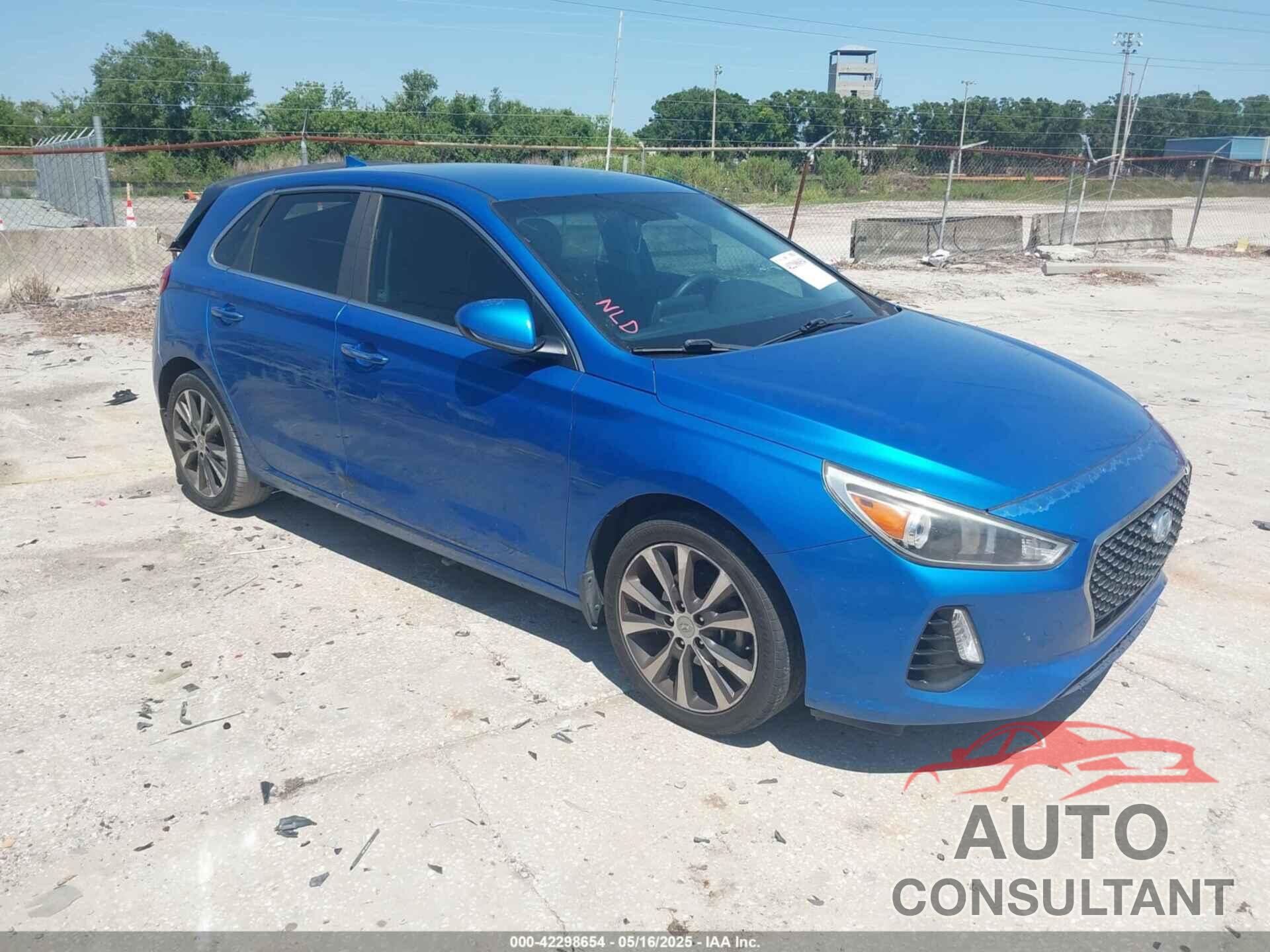 HYUNDAI ELANTRA GT 2018 - KMHH35LE0JU034542
