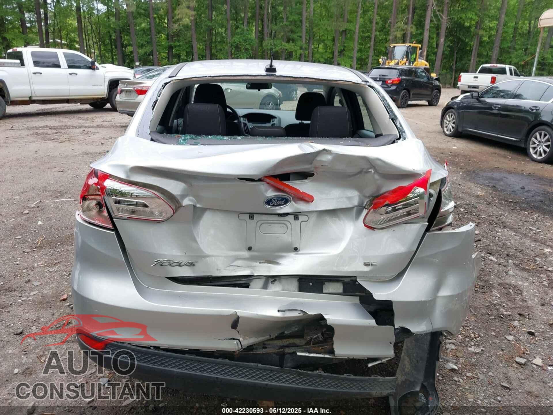 FORD FOCUS 2017 - 1FADP3F2XHL320174