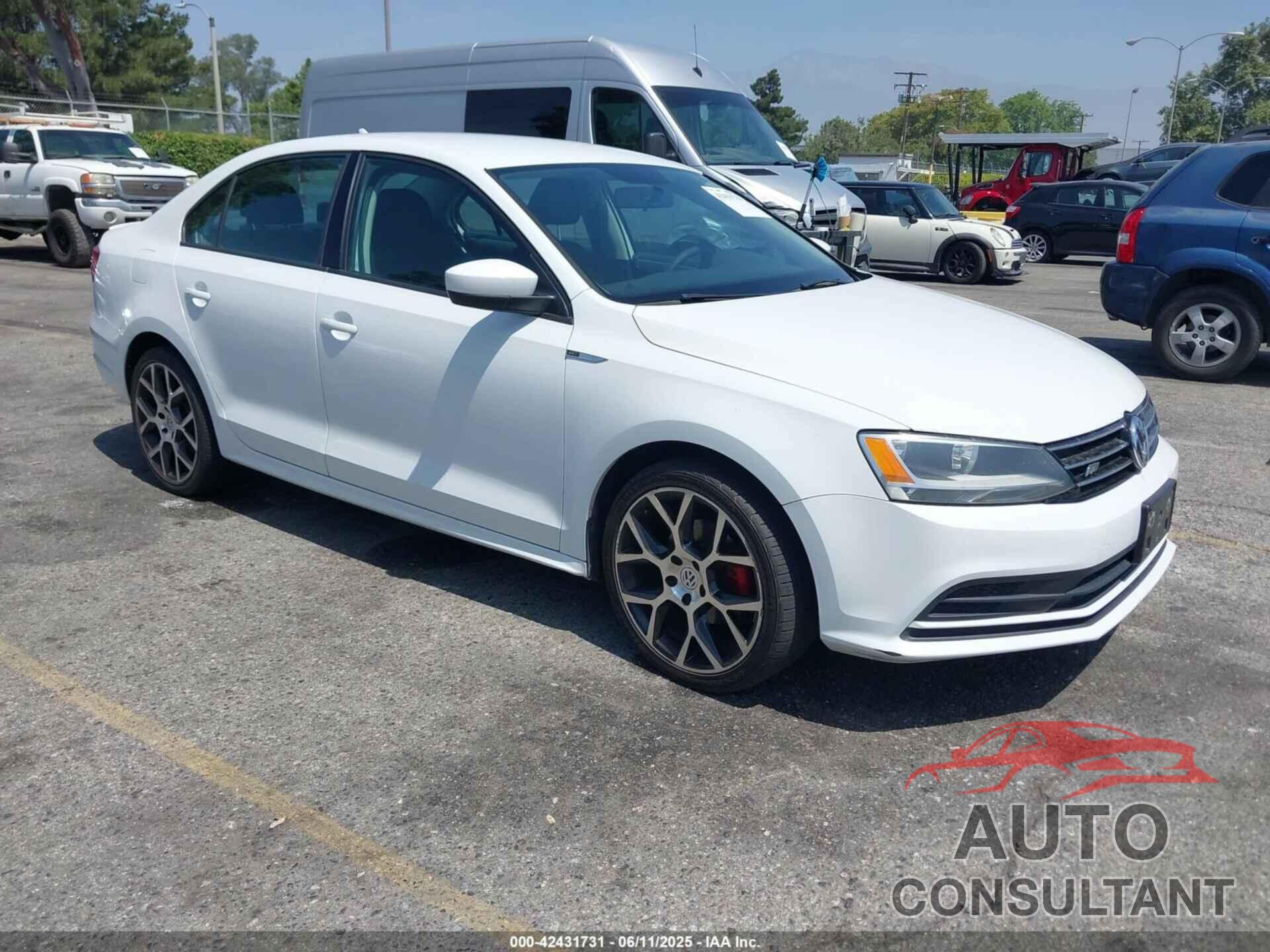 VOLKSWAGEN JETTA 2015 - 3VWD17AJ7FM356897