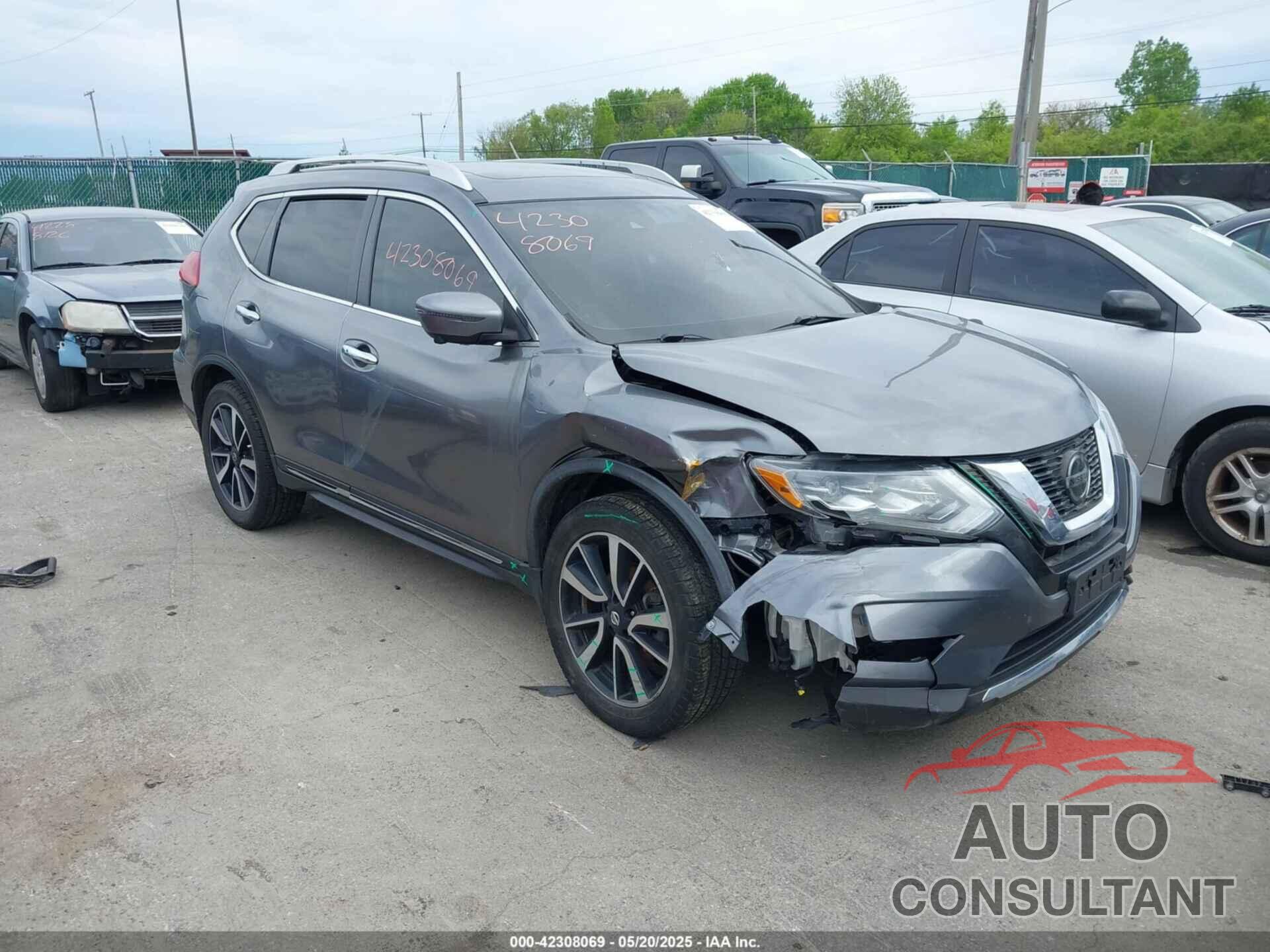 NISSAN ROGUE 2018 - JN8AT2MV5JW324321