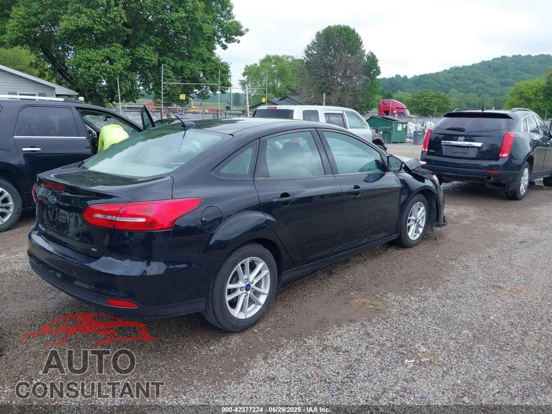 FORD FOCUS 2017 - 1FADP3F23HL346826