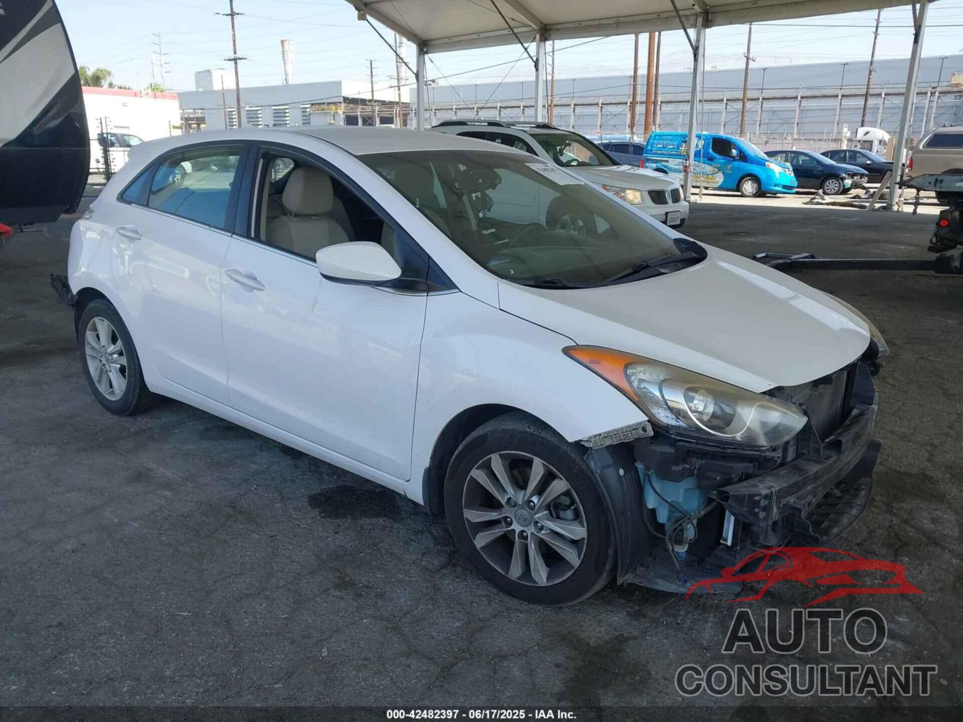 HYUNDAI ELANTRA GT 2013 - KMHD35LE5DU060721