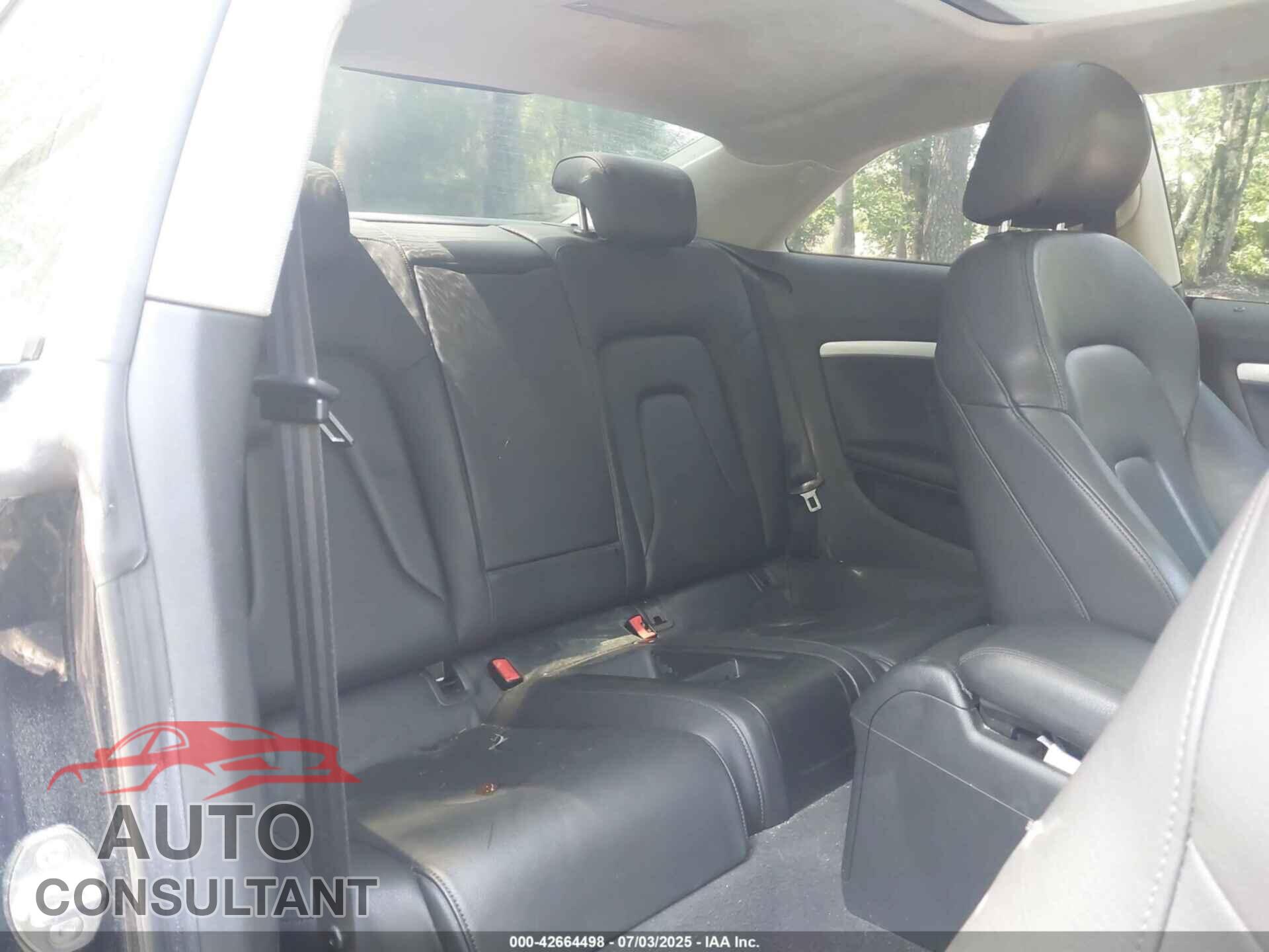AUDI A5 2011 - WAULFAFR8BA022605