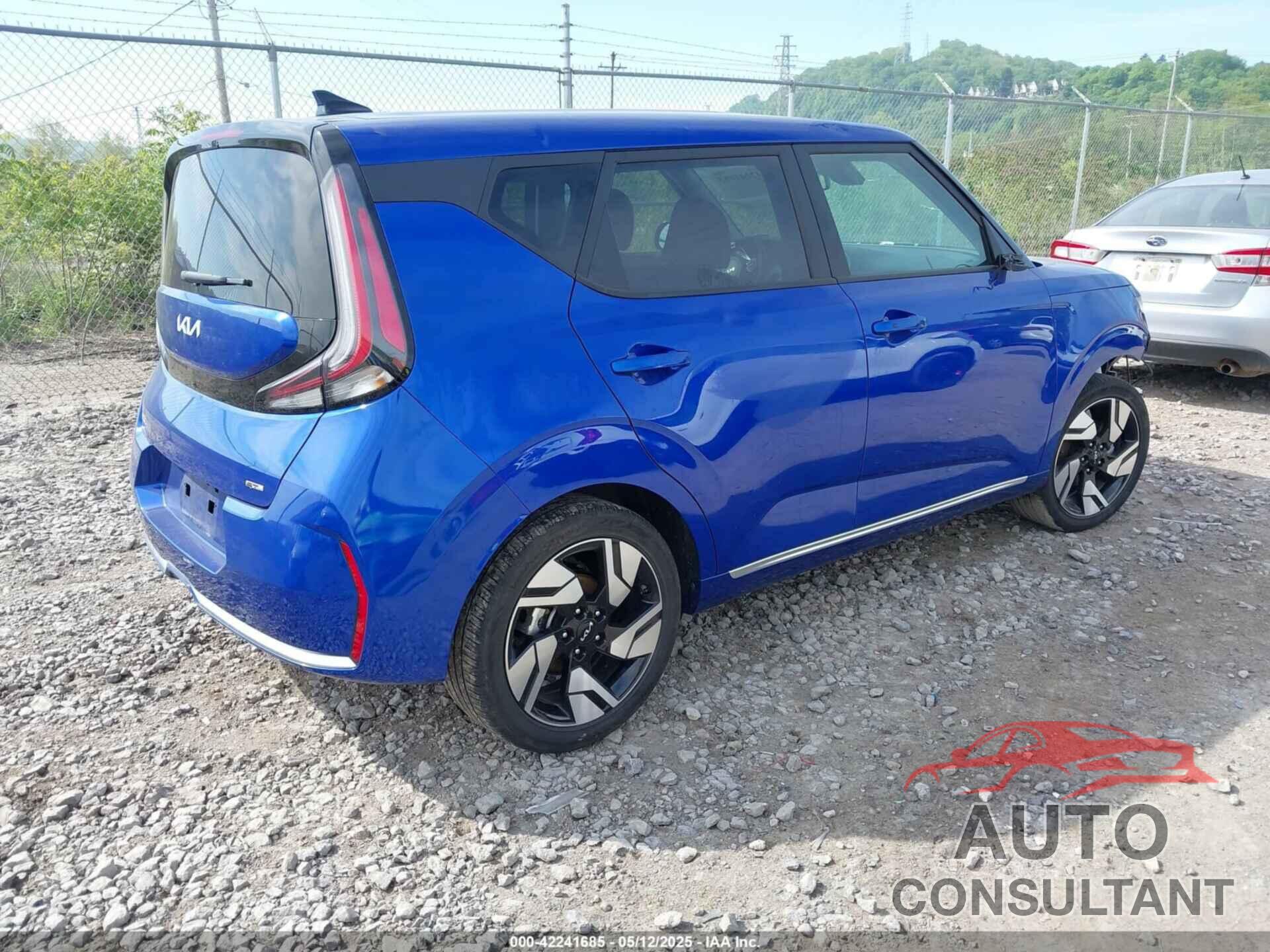 KIA SOUL 2023 - KNDJ53AU0P7197262