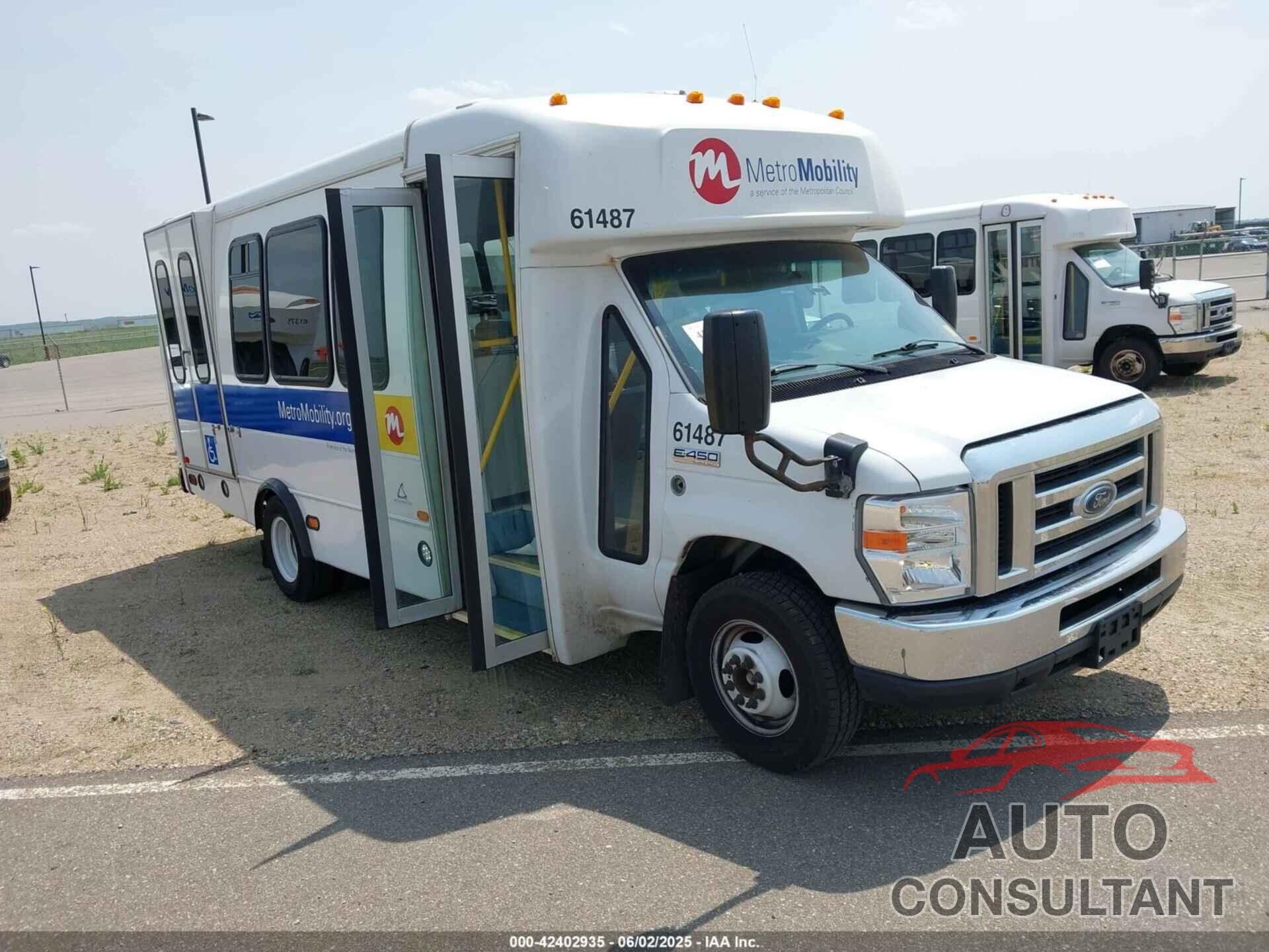 FORD E-450 CUTAWAY 2019 - 1FDFE4FS2KDC59656