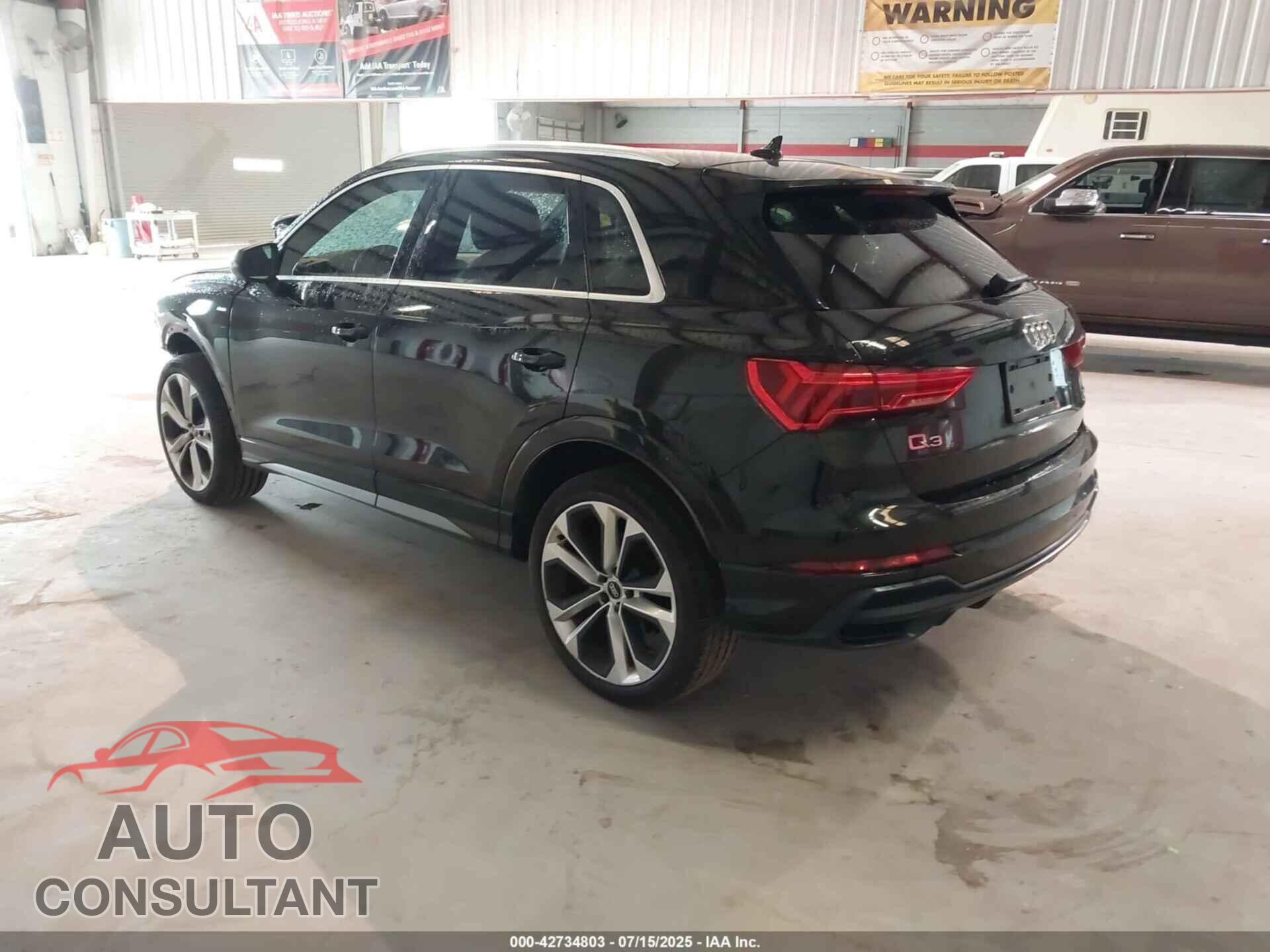 AUDI Q3 2020 - WA1EECF38L1088525